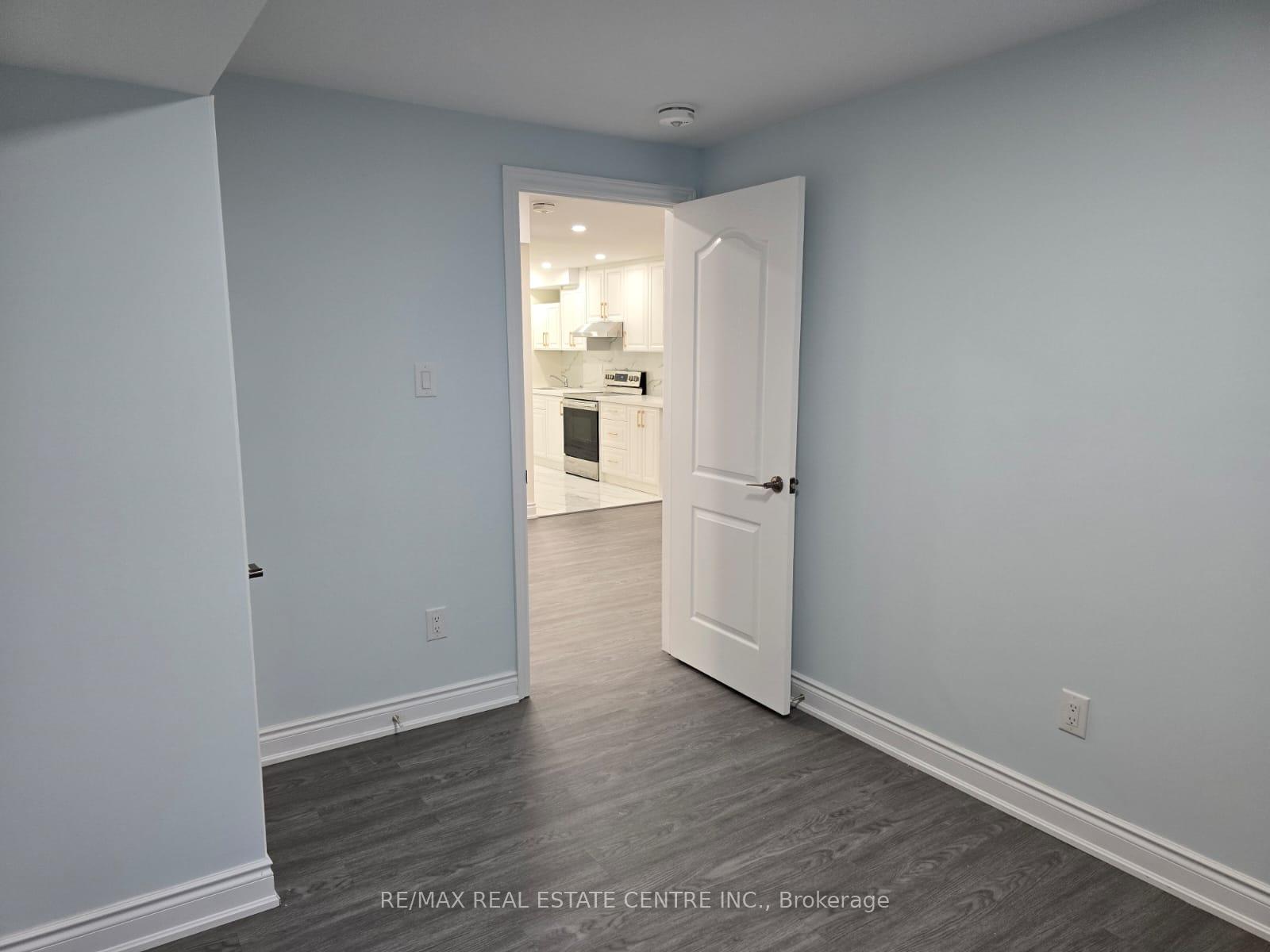 Photo 5 of 653 Yates Drive, Milton, Coates — HOMEH
