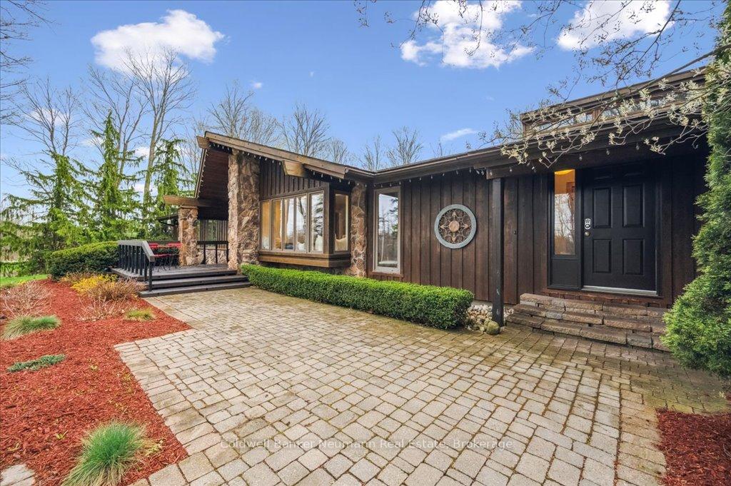 Photo 2 of 6651 Concession 4 Road, Puslinch, Rural Puslinch West — HOMEH