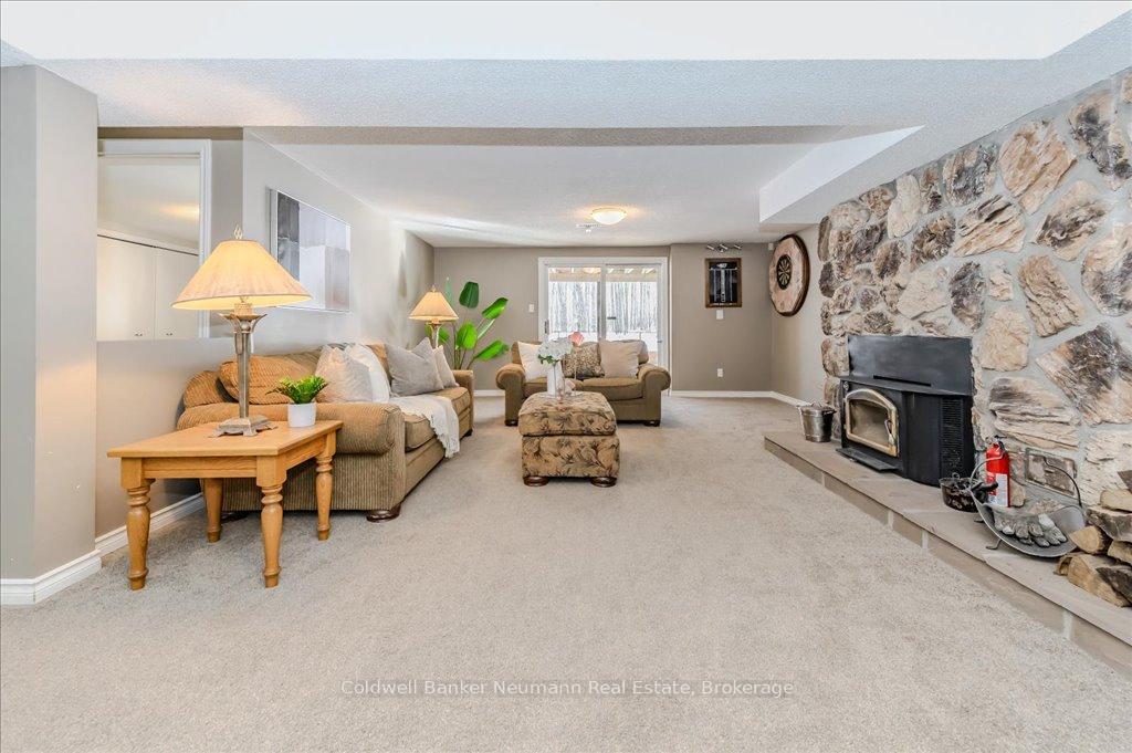 Photo 32 of 6651 Concession 4 Road, Puslinch, Rural Puslinch West — HOMEH