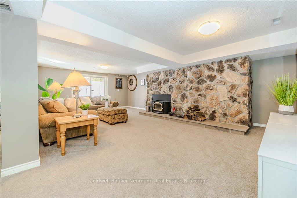 Photo 33 of 6651 Concession 4 Road, Puslinch, Rural Puslinch West — HOMEH