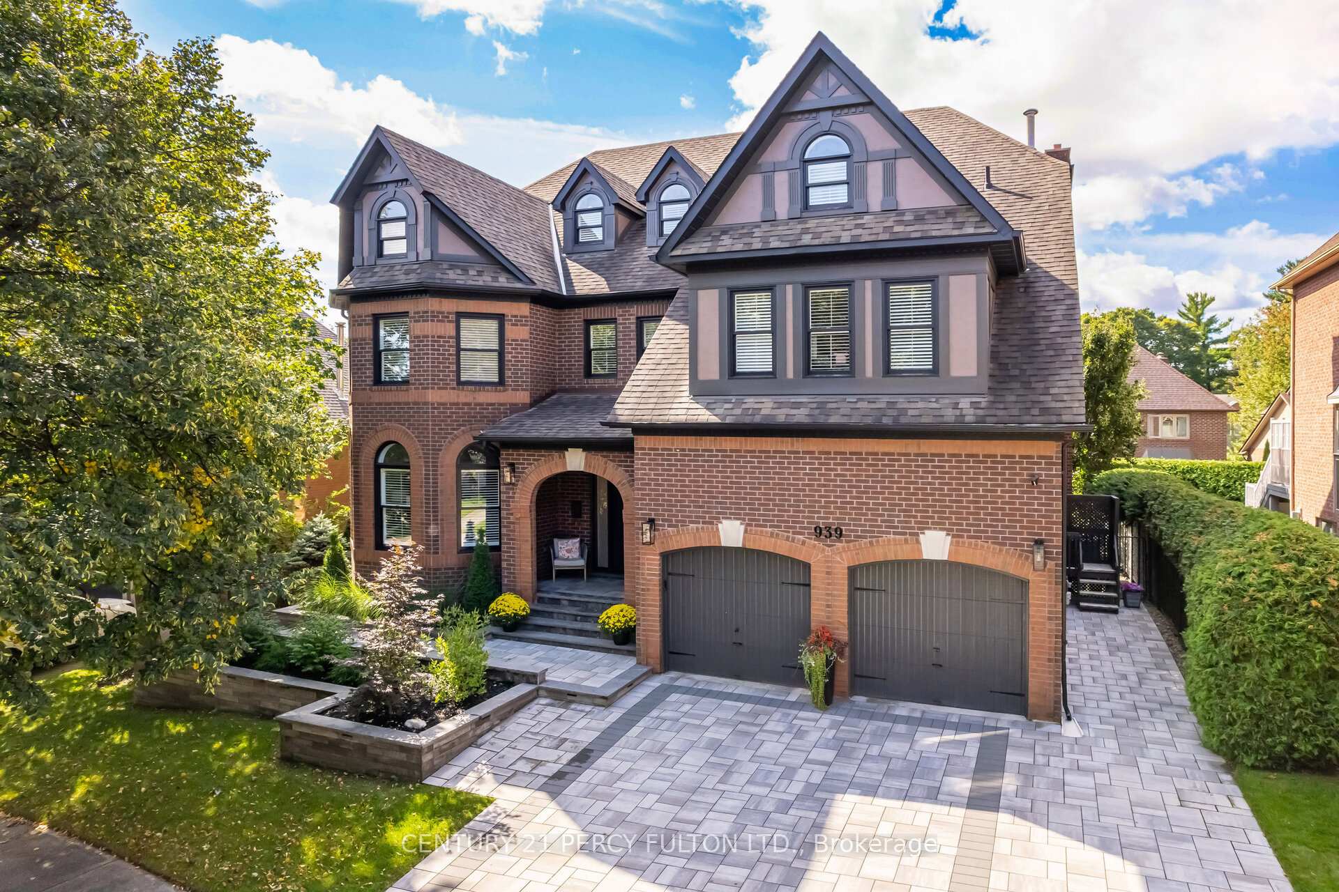 Photo 1 of 939 Duncannon Drive, Pickering, Liverpool — HOMEH