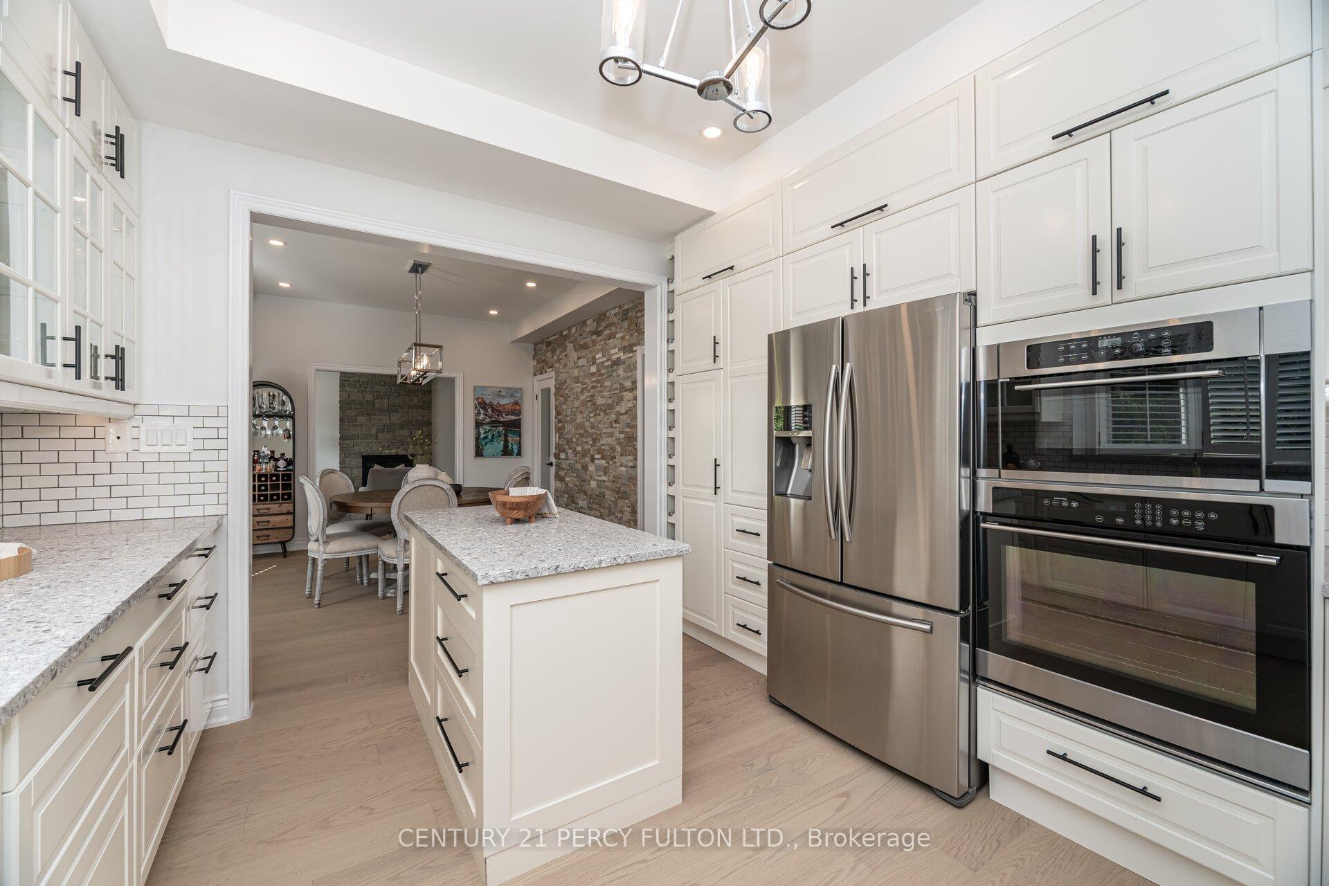 Photo 9 of 939 Duncannon Drive, Pickering, Liverpool — HOMEH
