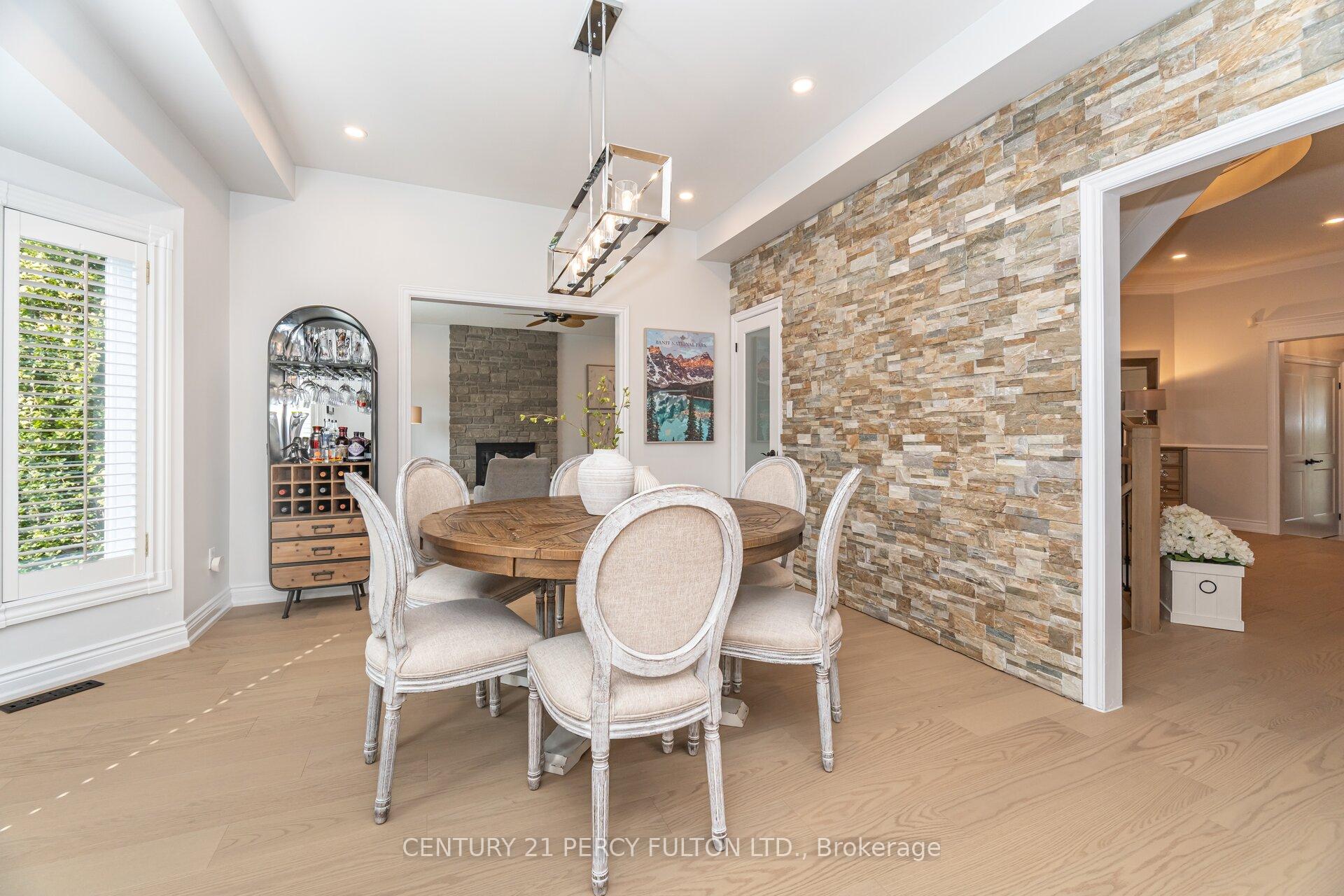 Photo 10 of 939 Duncannon Drive, Pickering, Liverpool — HOMEH
