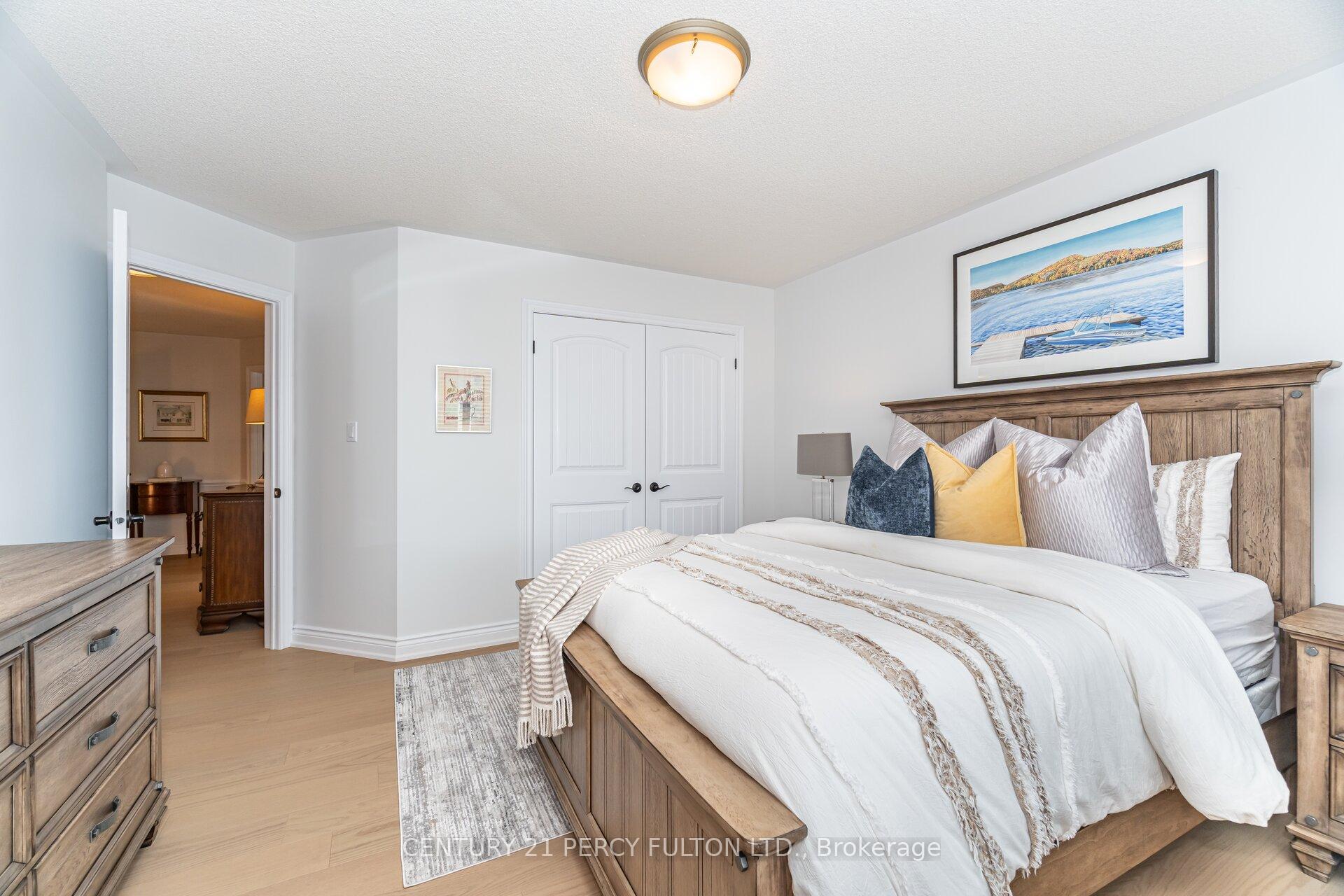 Photo 25 of 939 Duncannon Drive, Pickering, Liverpool — HOMEH