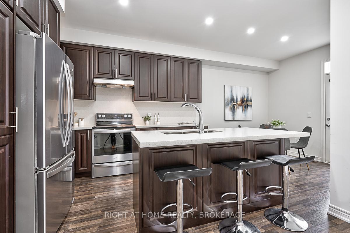 Photo 8 of 1475 Pratt Heights, Milton, Ford — HOMEH