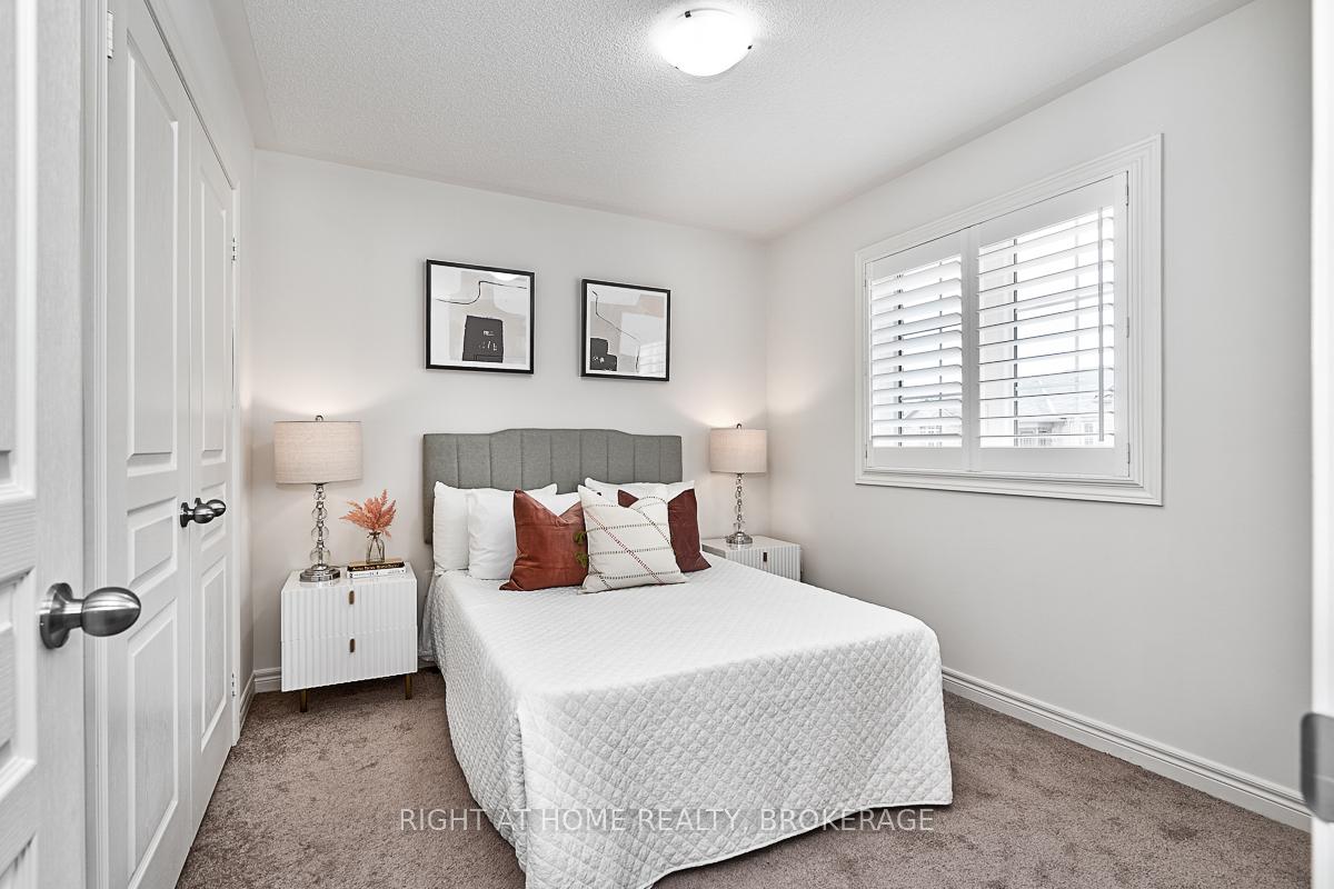 Photo 17 of 1475 Pratt Heights, Milton, Ford — HOMEH
