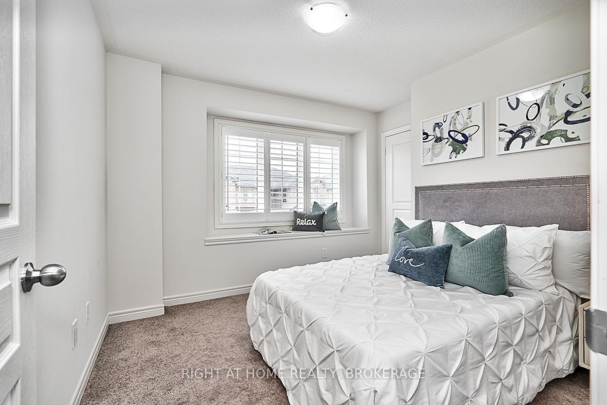 Photo 18 of 1475 Pratt Heights, Milton, Ford — HOMEH