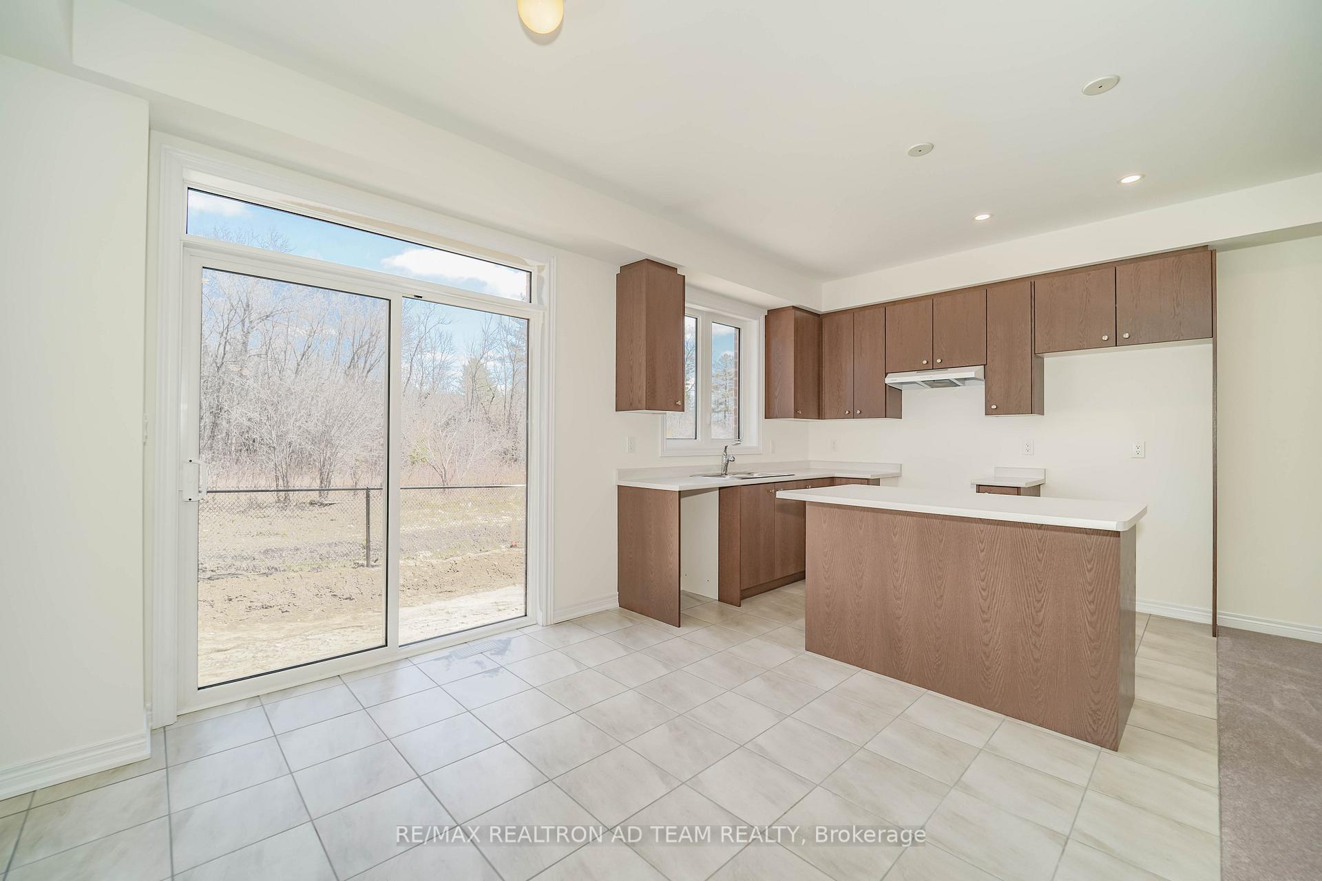 Photo 5 of 2843 Albatross Way, Pickering, Rural Pickering — HOMEH
