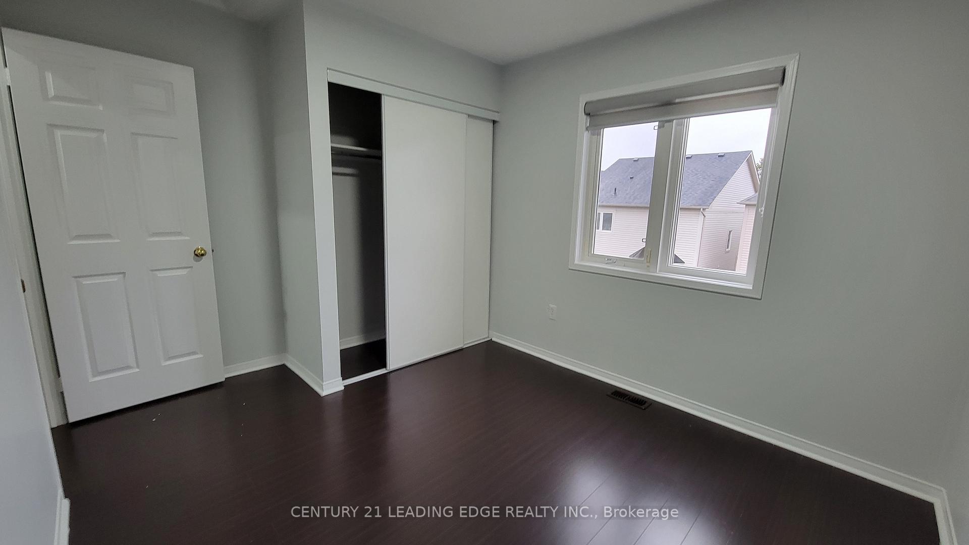 Photo 10 of 56 Norland Circle, Oshawa, Windfields — HOMEH