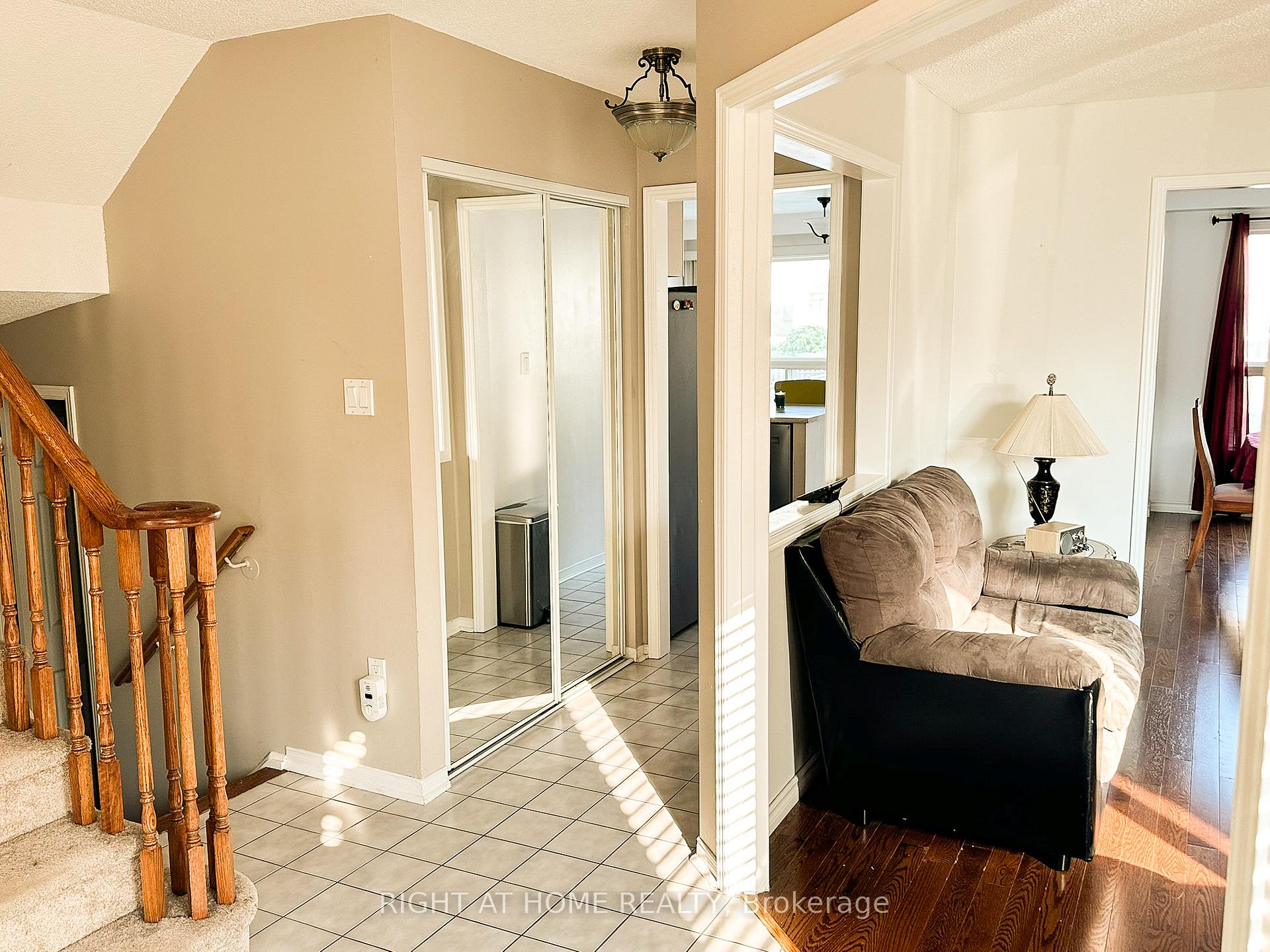 Photo 3 of 1462 Major Oaks Road, Pickering, Brock Ridge — HOMEH
