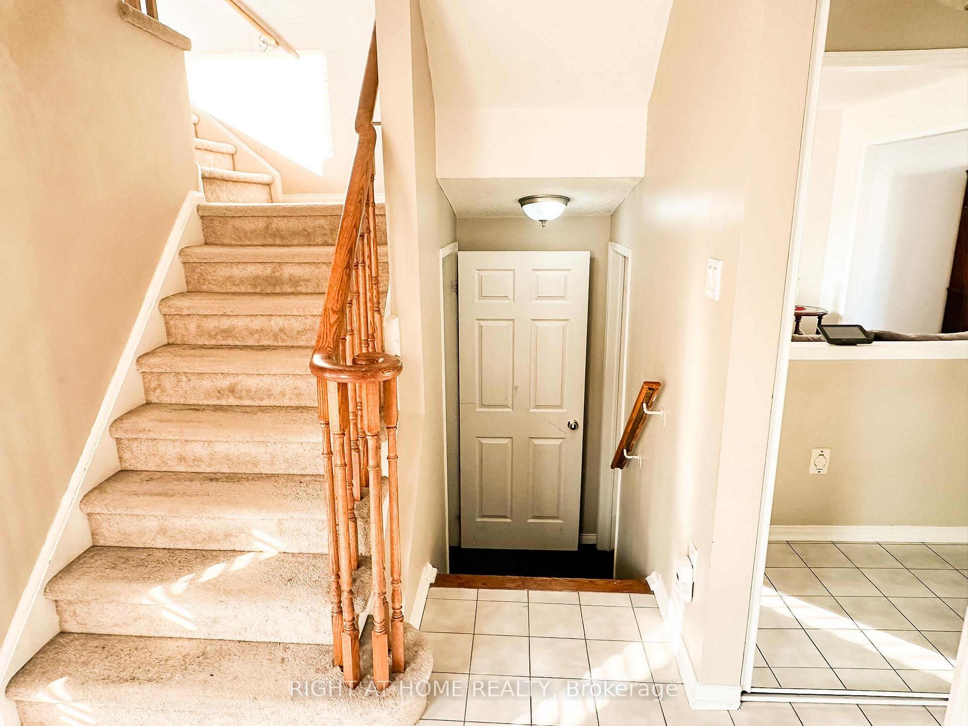 Photo 5 of 1462 Major Oaks Road, Pickering, Brock Ridge — HOMEH