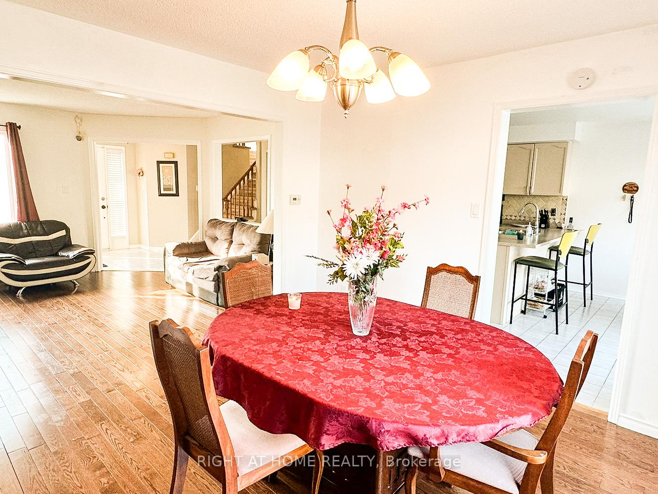 Photo 9 of 1462 Major Oaks Road, Pickering, Brock Ridge — HOMEH
