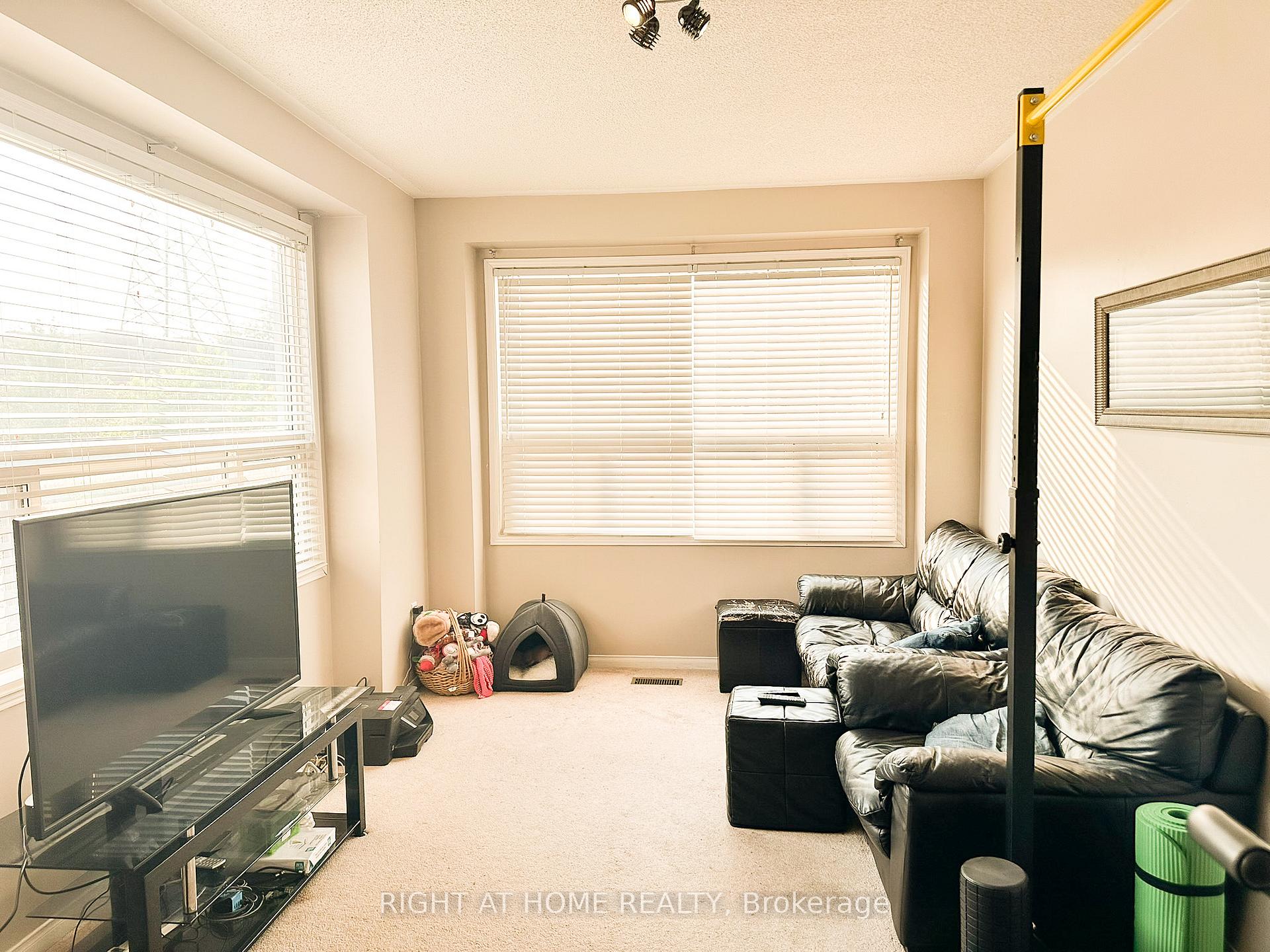 Photo 24 of 1462 Major Oaks Road, Pickering, Brock Ridge — HOMEH
