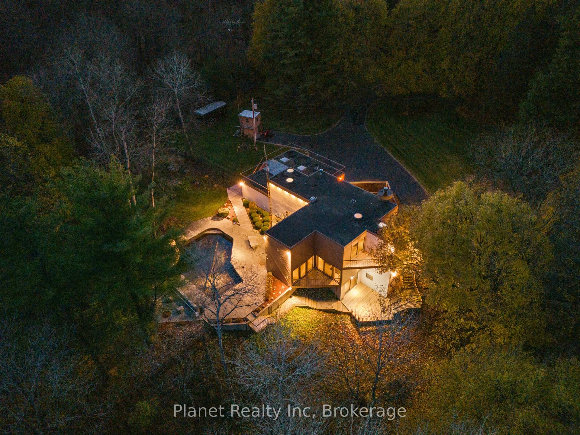 Photo 7 of 7011 Concession 4, Puslinch, Rural Puslinch West — HOMEH