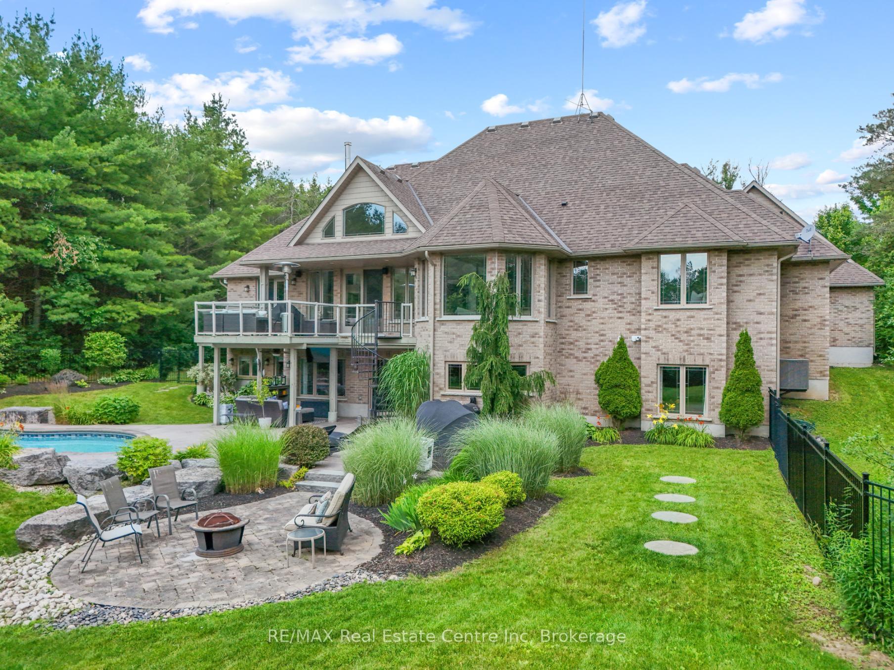 Photo 41 of 209 Hume Road, Puslinch, Rural Puslinch East — HOMEH