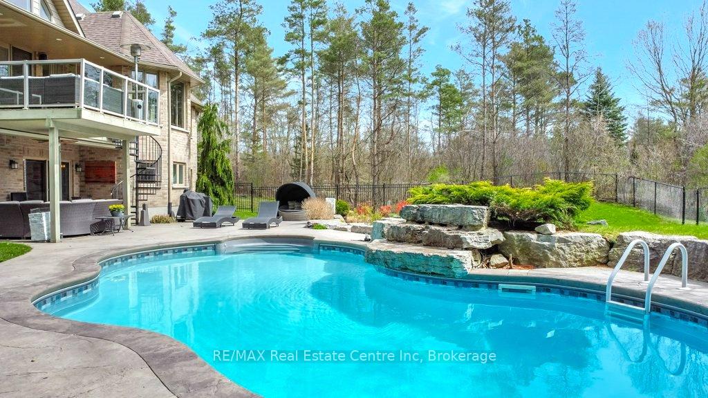 Photo 42 of 209 Hume Road, Puslinch, Rural Puslinch East — HOMEH