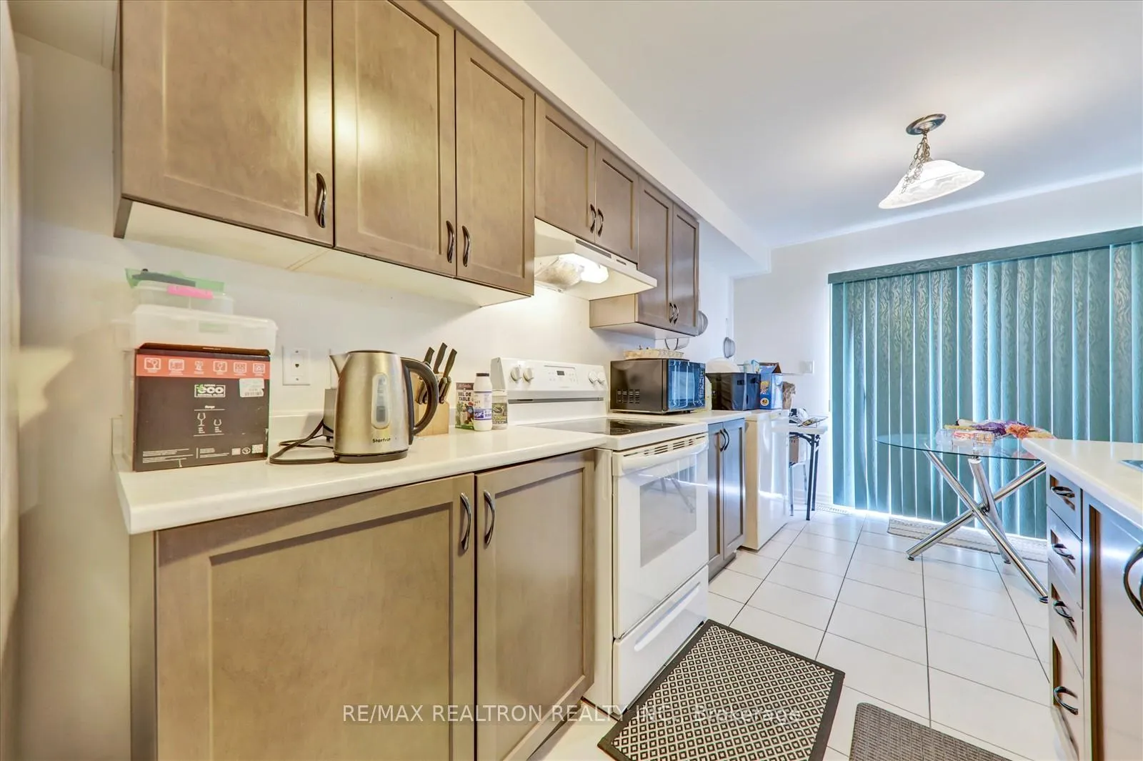 Photo 11 of 1023 Dragonfly Avenue, Pickering, Rural Pickering — HOMEH