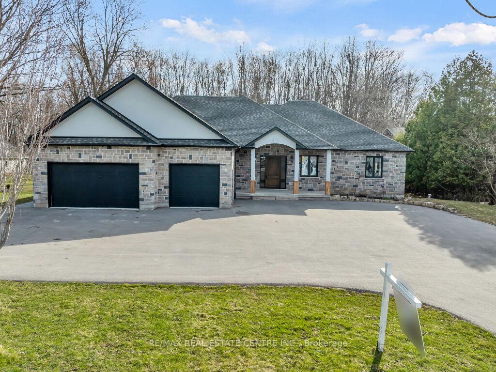 Front of 1011 Townline Road
