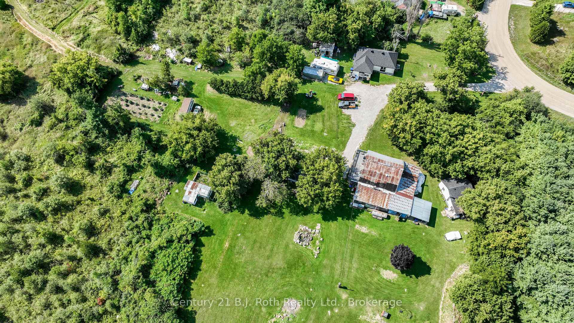 Photo 6 of 5135 Sideroad 25, Ramara, Rural Ramara — HOMEH