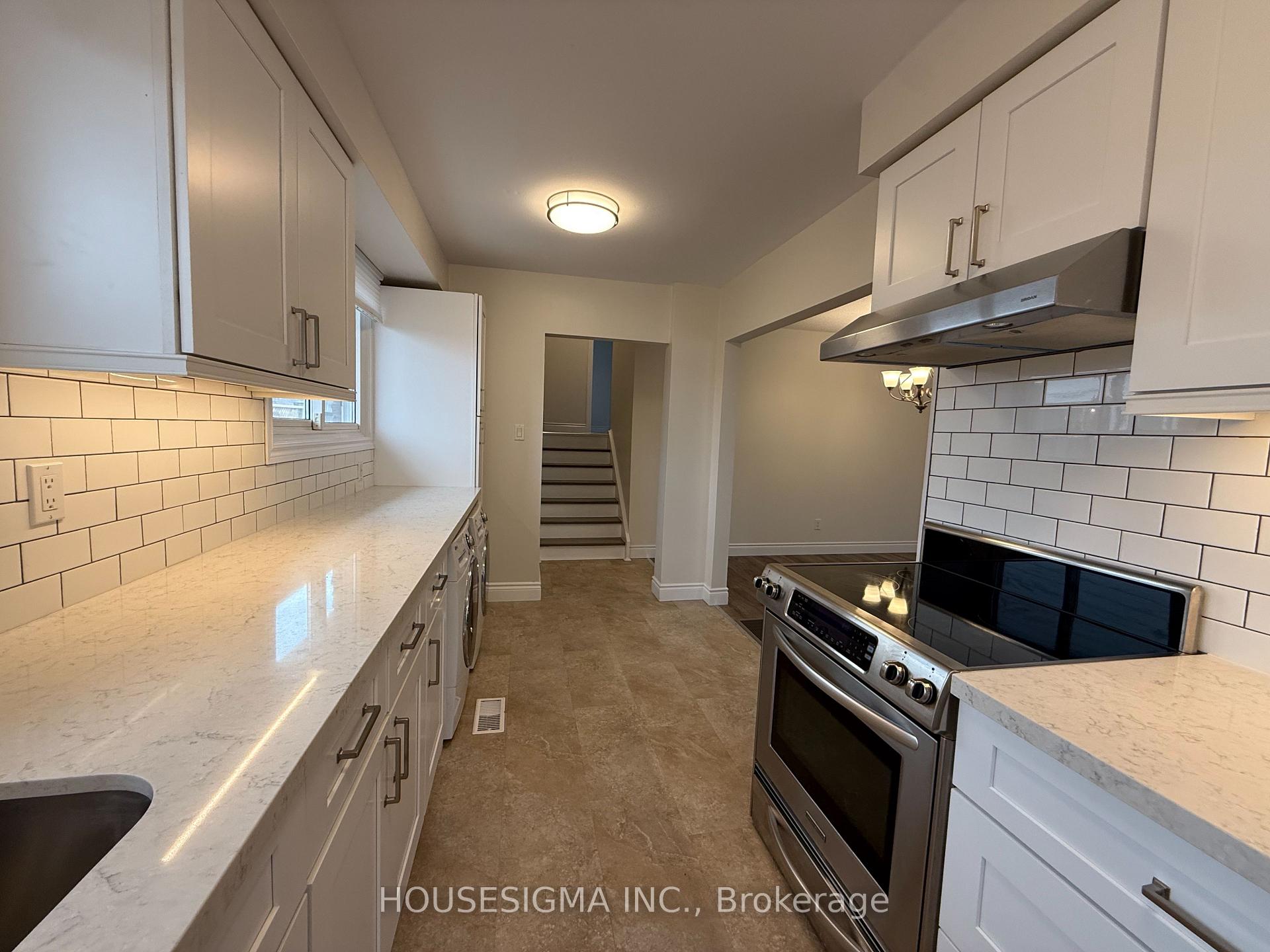 Photo 4 of Unit Upper, 548 Berwick Crescent, Oshawa, McLaughlin — HOMEH