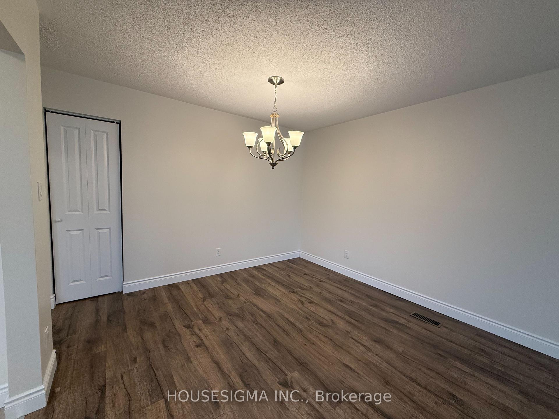 Photo 12 of Unit Upper, 548 Berwick Crescent, Oshawa, McLaughlin — HOMEH