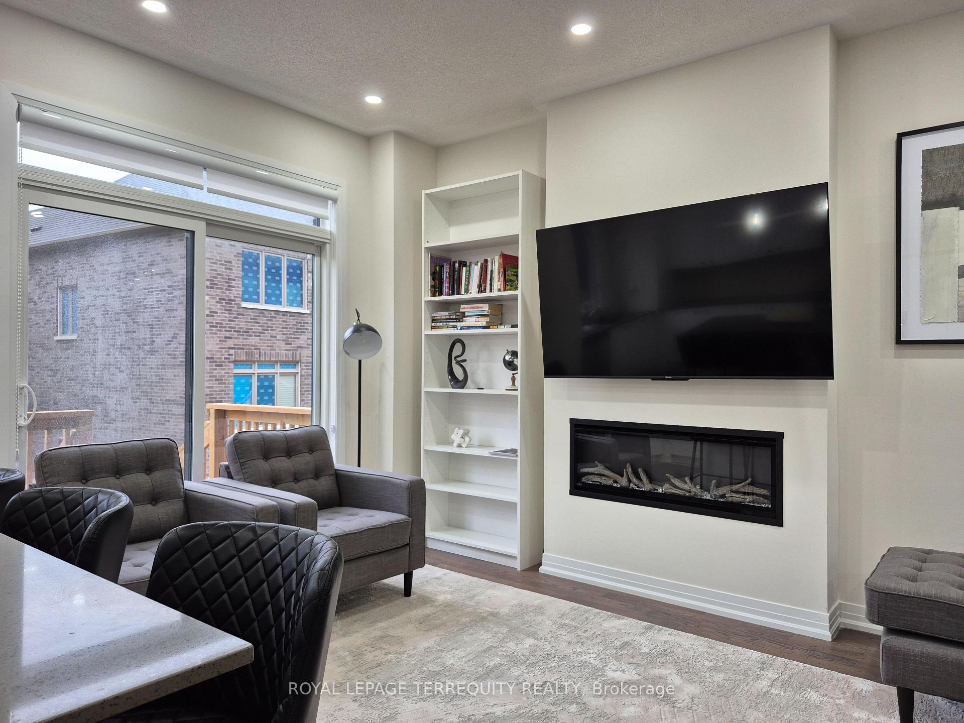 Photo 18 of 1101 Pisces Trail, Pickering, Rural Pickering — HOMEH