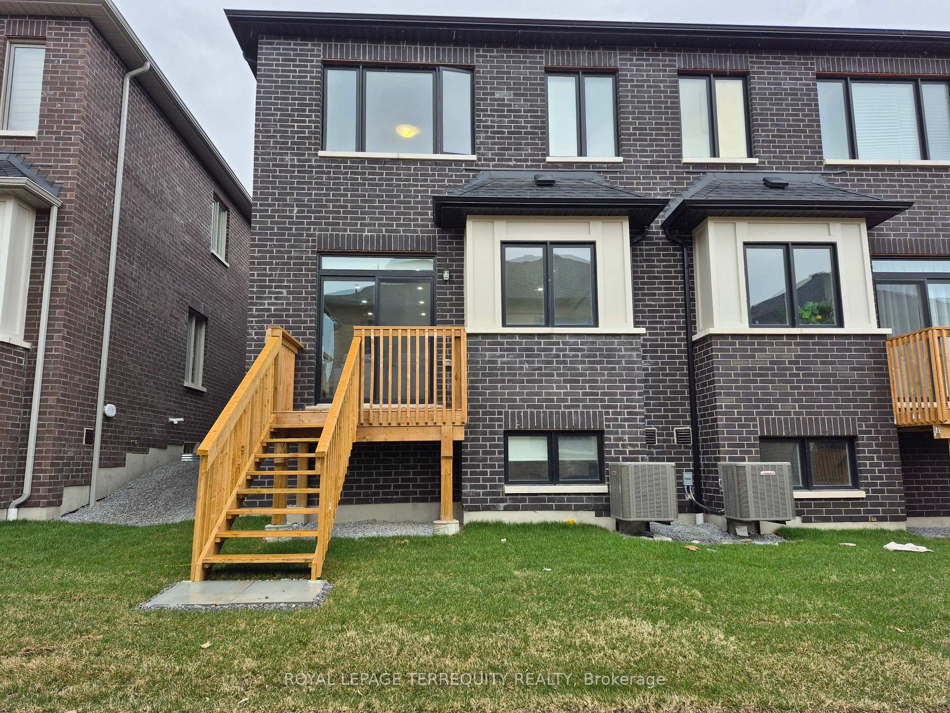 Photo 48 of 1101 Pisces Trail, Pickering, Rural Pickering — HOMEH