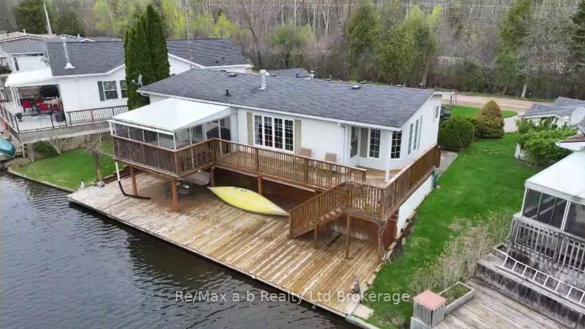 Photo 2 of 14 Jasper Heights, Puslinch, Rural Puslinch East — HOMEH
