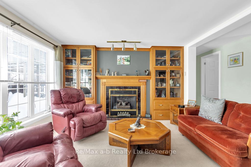 Photo 6 of 14 Jasper Heights, Puslinch, Rural Puslinch East — HOMEH