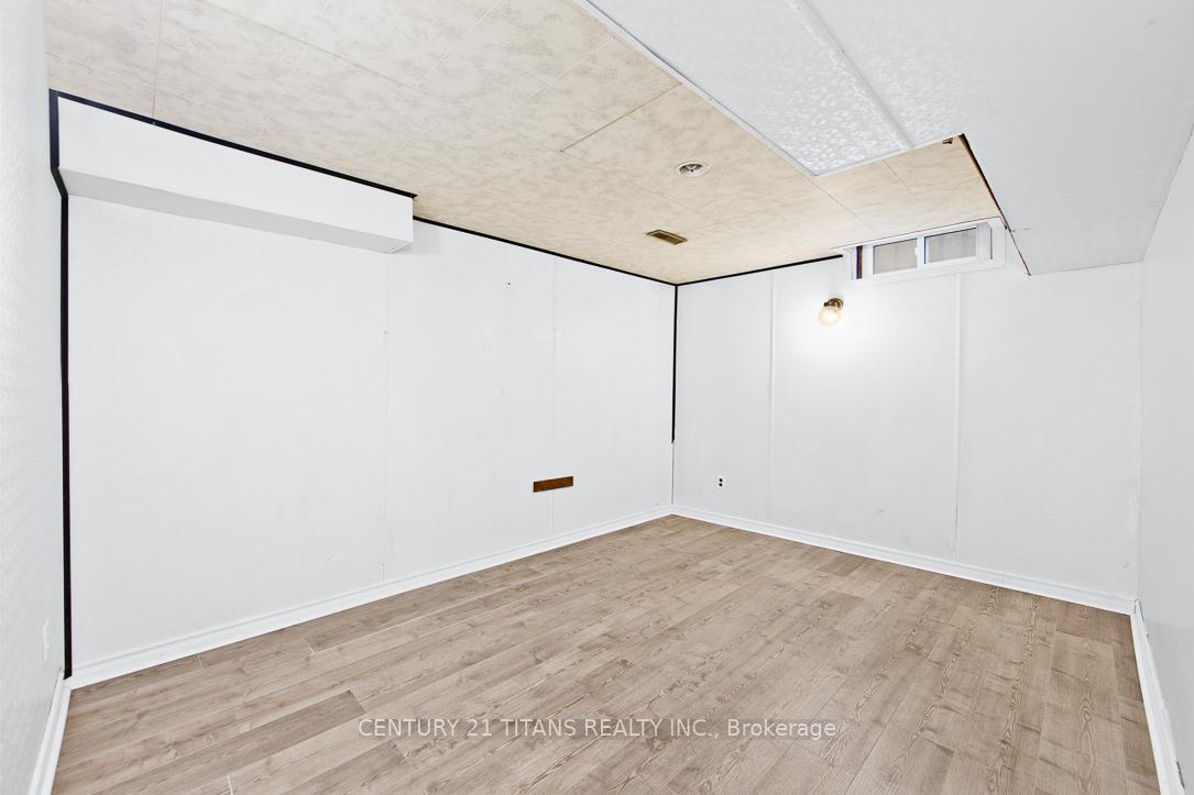 Photo 20 of 154 Iroquois Avenue, Oshawa, Samac — HOMEH
