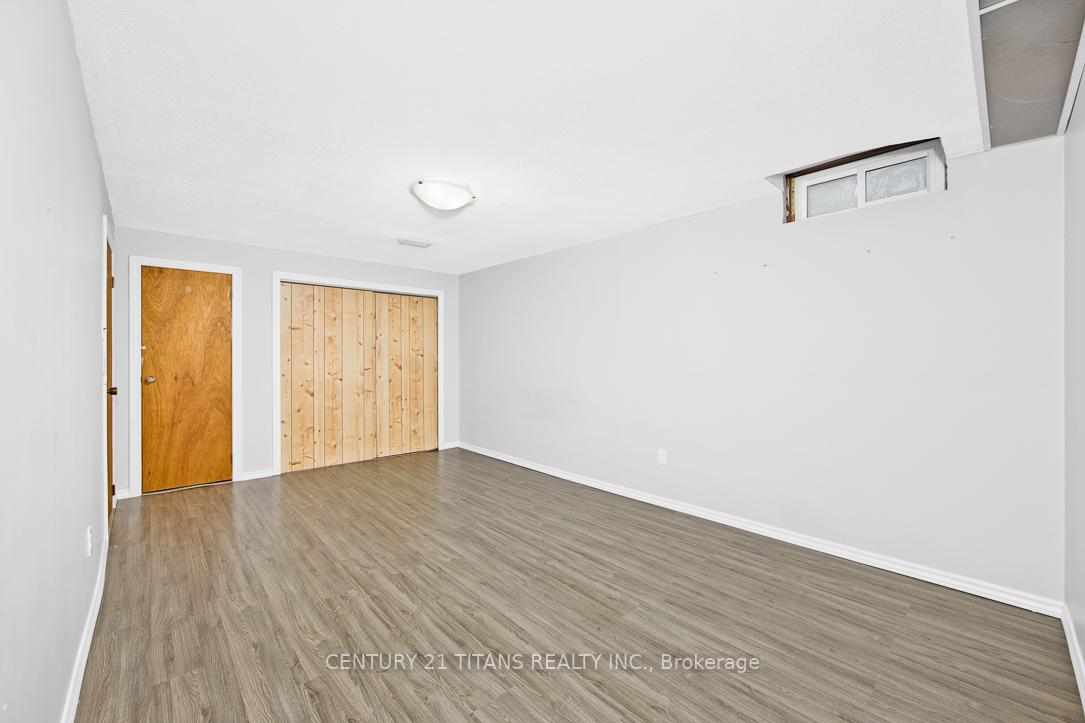 Photo 21 of 154 Iroquois Avenue, Oshawa, Samac — HOMEH