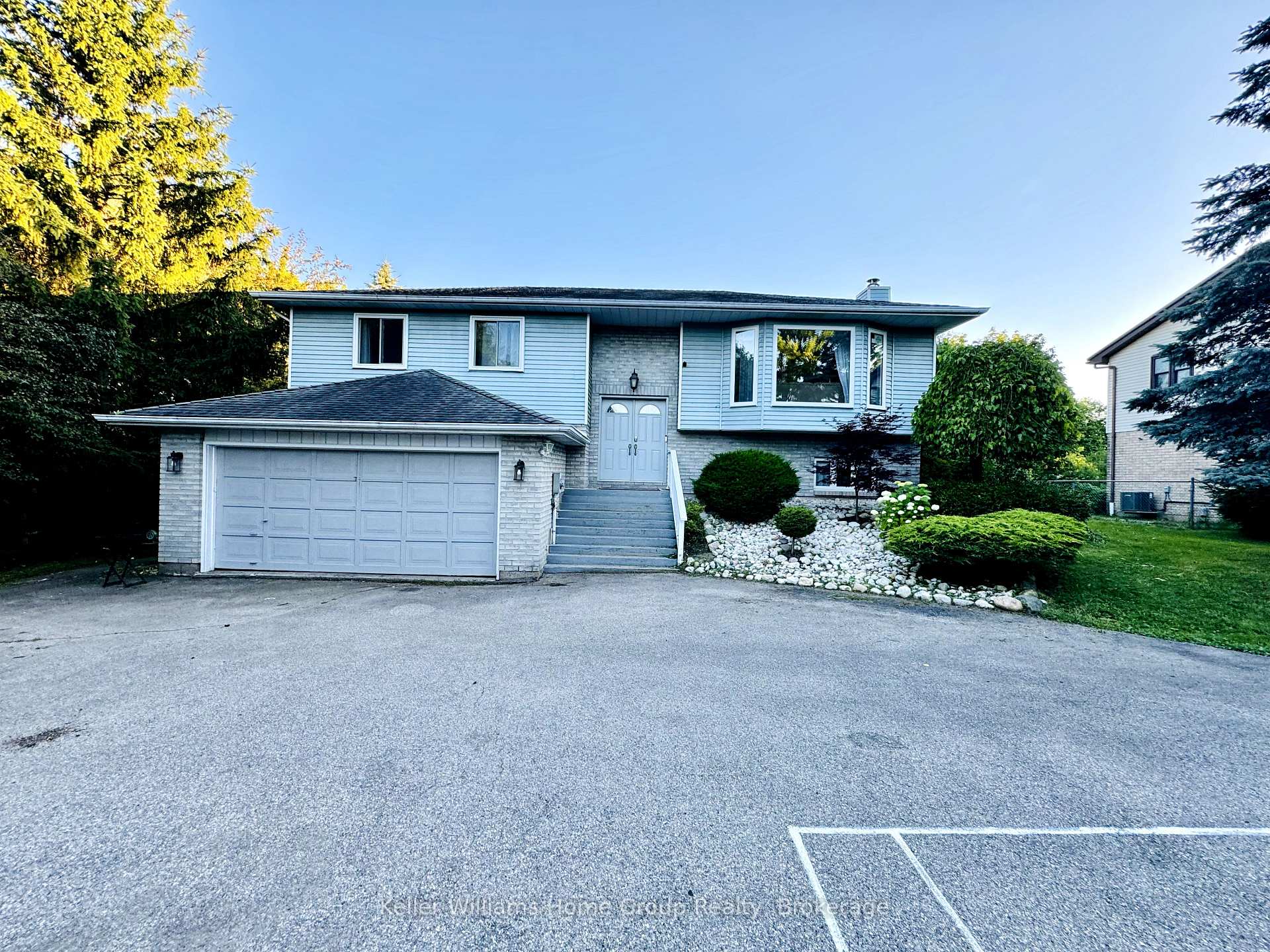 Front of 11 Brock Road S