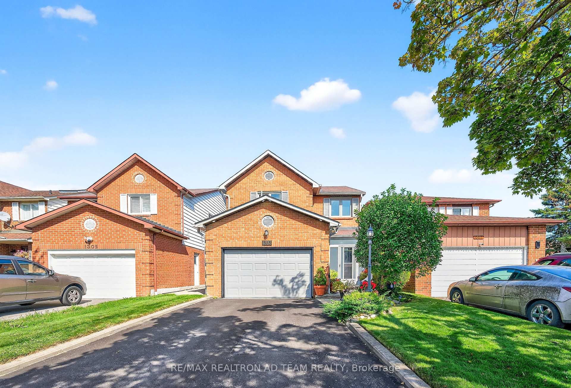 Photo 2 of 1303 Redwood Lane, Pickering, Liverpool — HOMEH