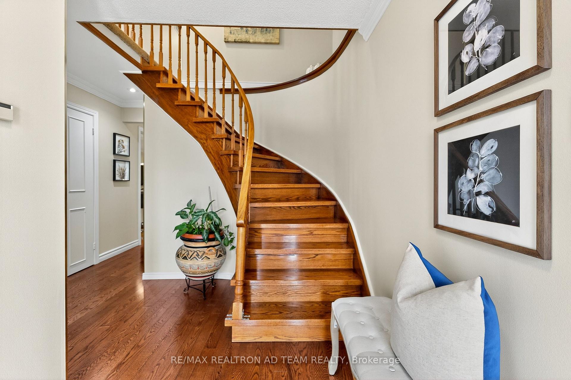 Photo 4 of 1303 Redwood Lane, Pickering, Liverpool — HOMEH