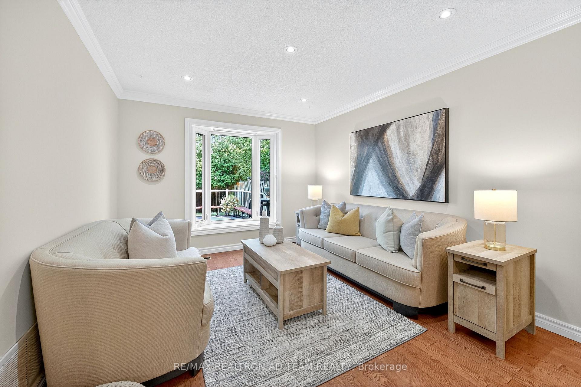 Photo 6 of 1303 Redwood Lane, Pickering, Liverpool — HOMEH