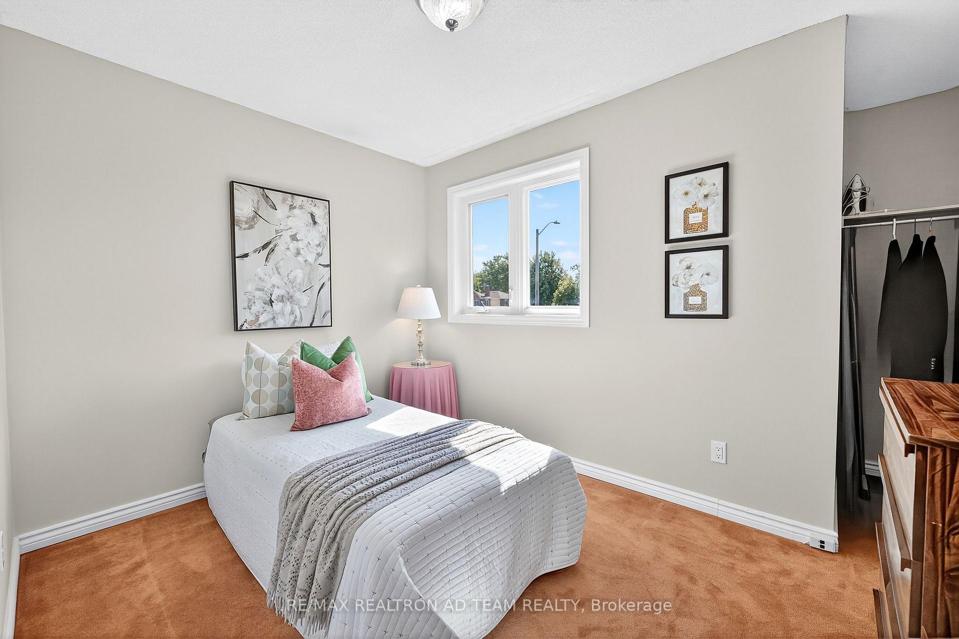 Photo 20 of 1303 Redwood Lane, Pickering, Liverpool — HOMEH