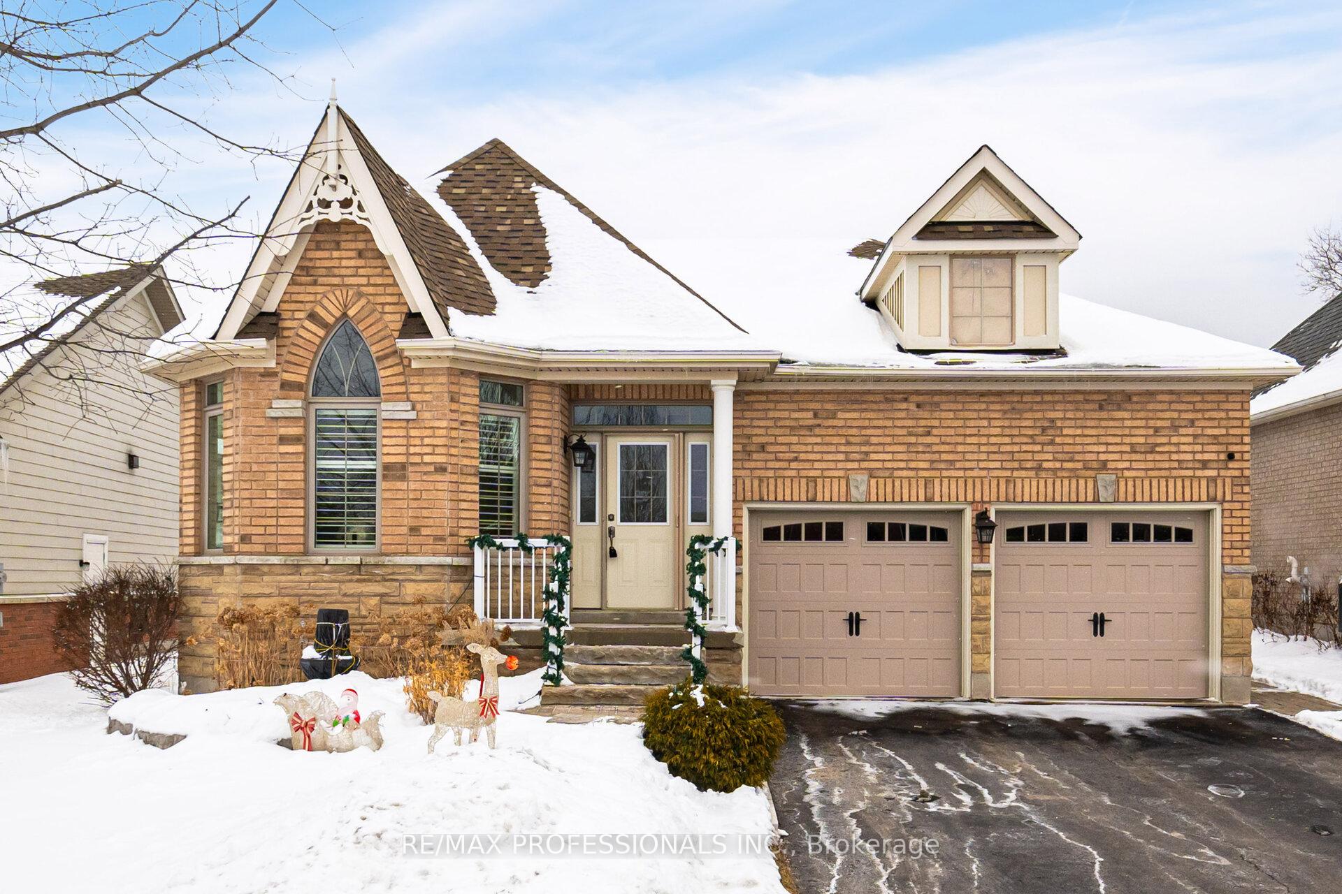 Front of 114 Aberfoyle Mill Crescent