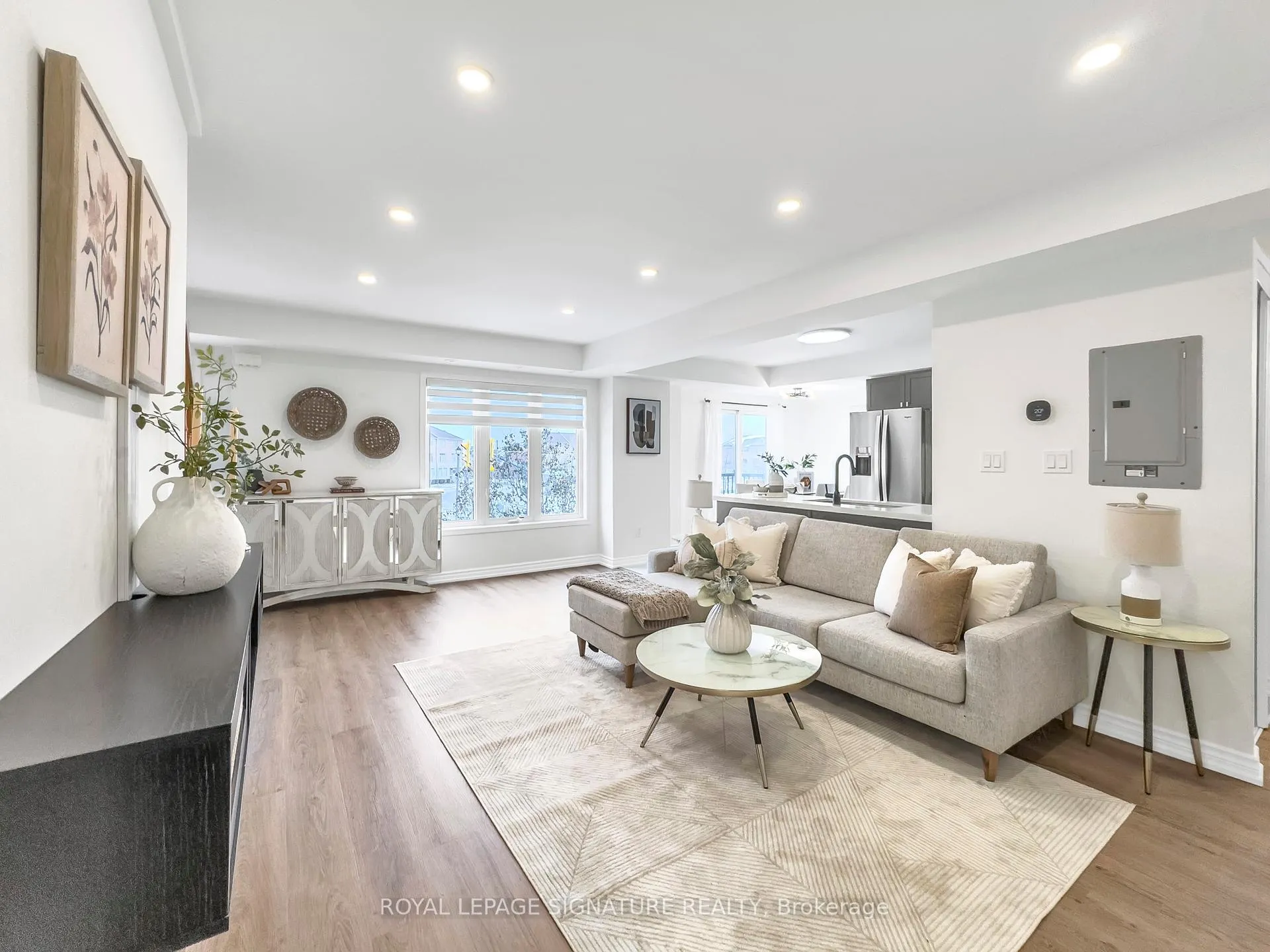 Photo 1 of 2249 Bur Oak Avenue, Markham, Greensborough — HOMEH