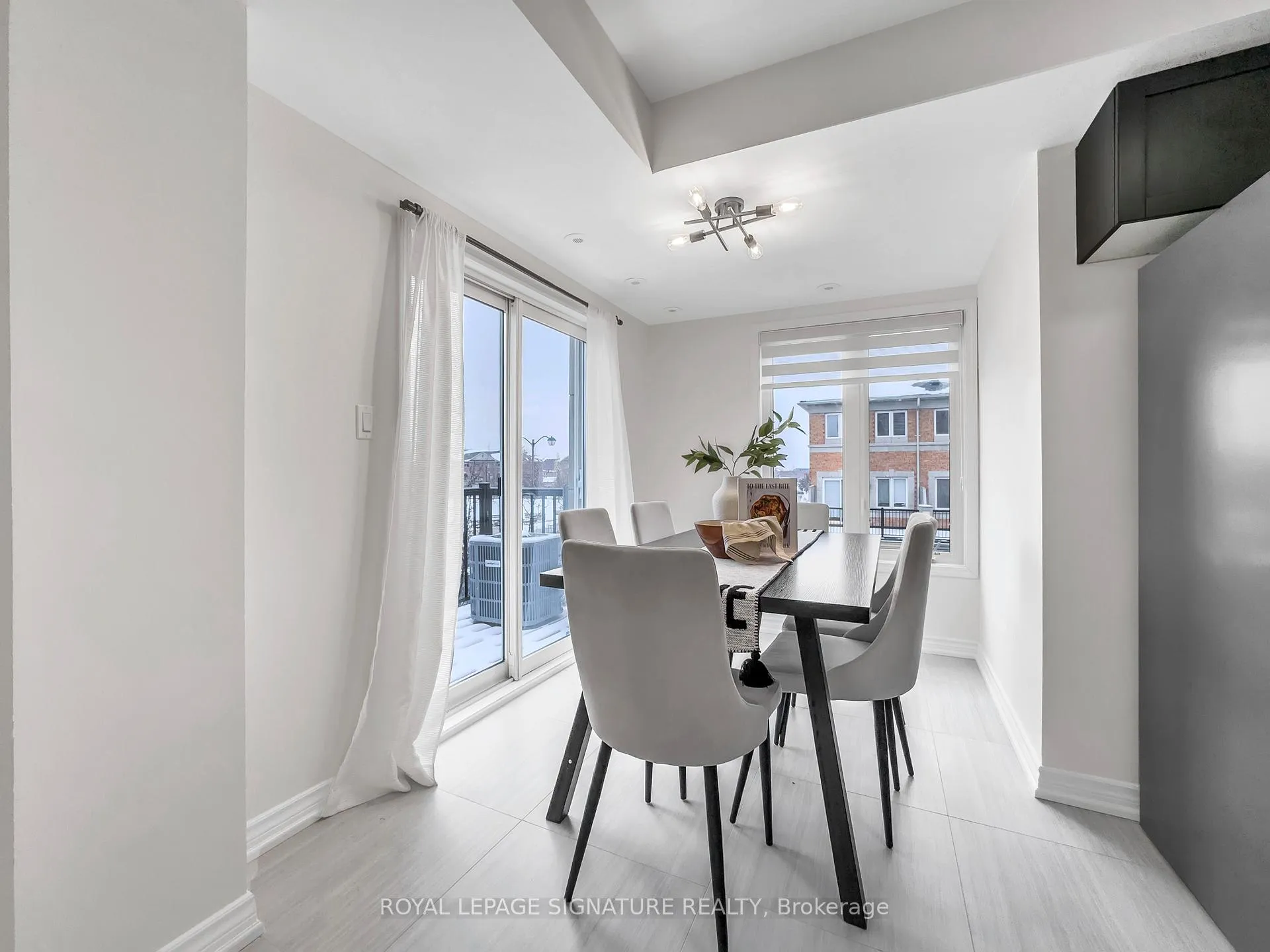 Photo 10 of 2249 Bur Oak Avenue, Markham, Greensborough — HOMEH