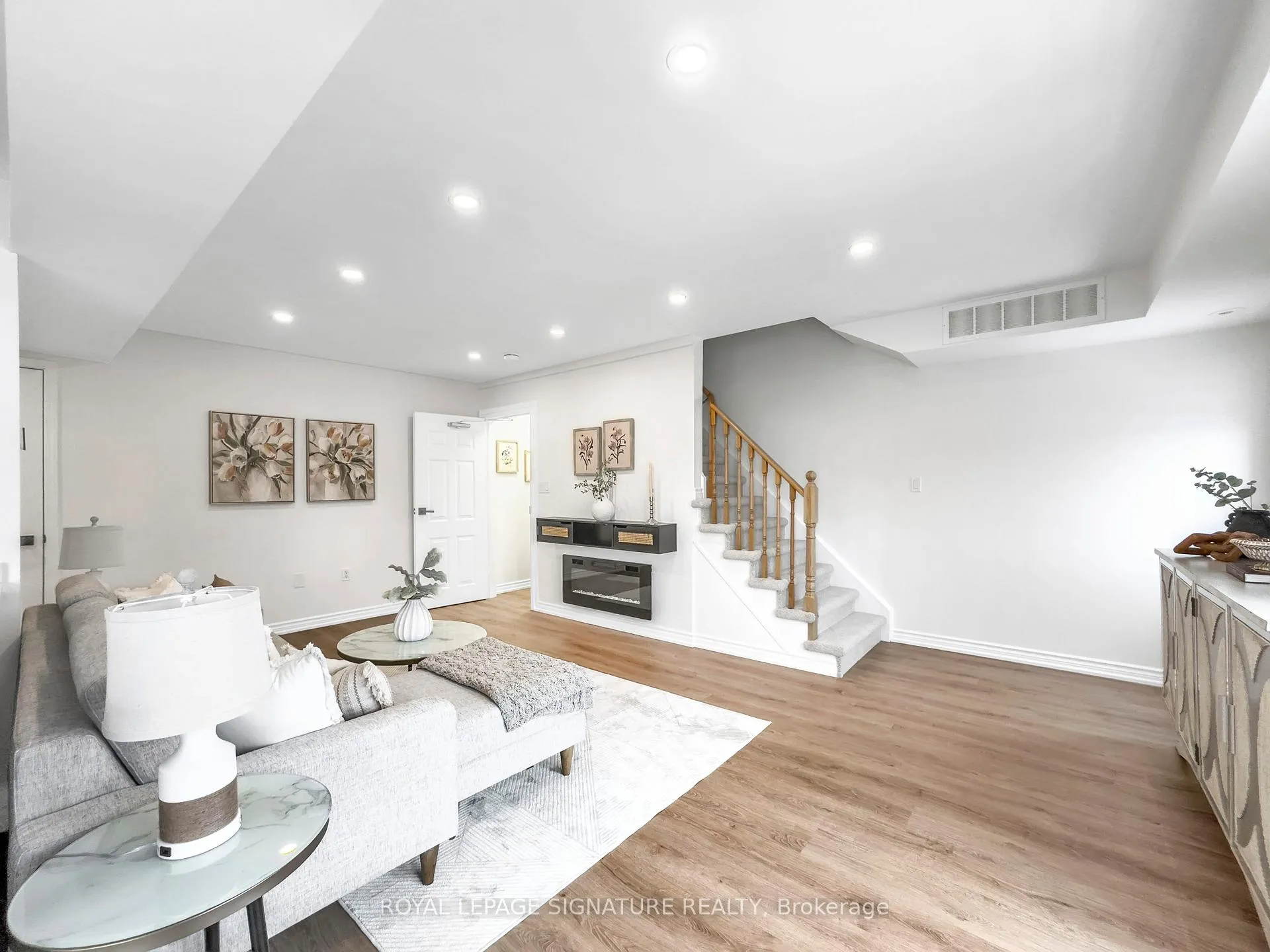 Photo 17 of 2249 Bur Oak Avenue, Markham, Greensborough — HOMEH