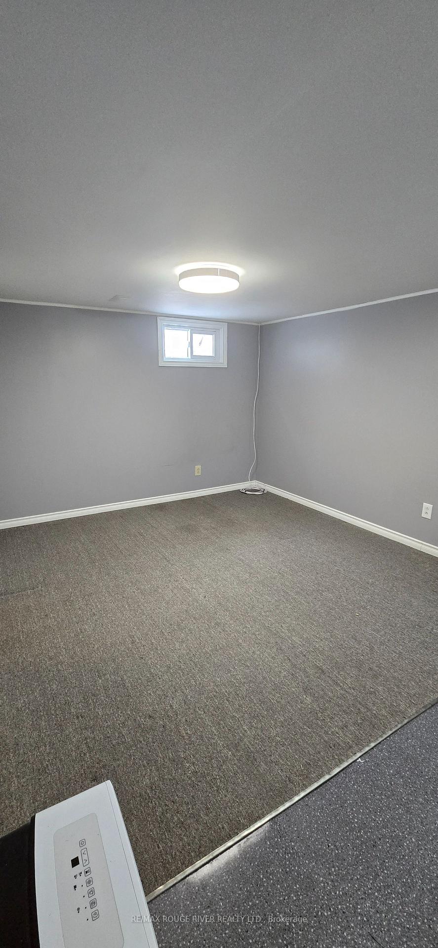 Photo 5 of Unit Lower, 758 Gillespie Avenue, Peterborough, Otonabee Ward 1 — HOMEH