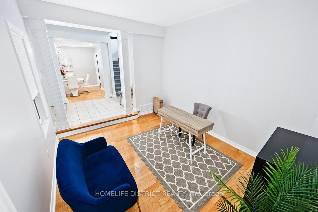 Photo 20 of 847 Greenleaf Circle, Oshawa, Taunton — HOMEH