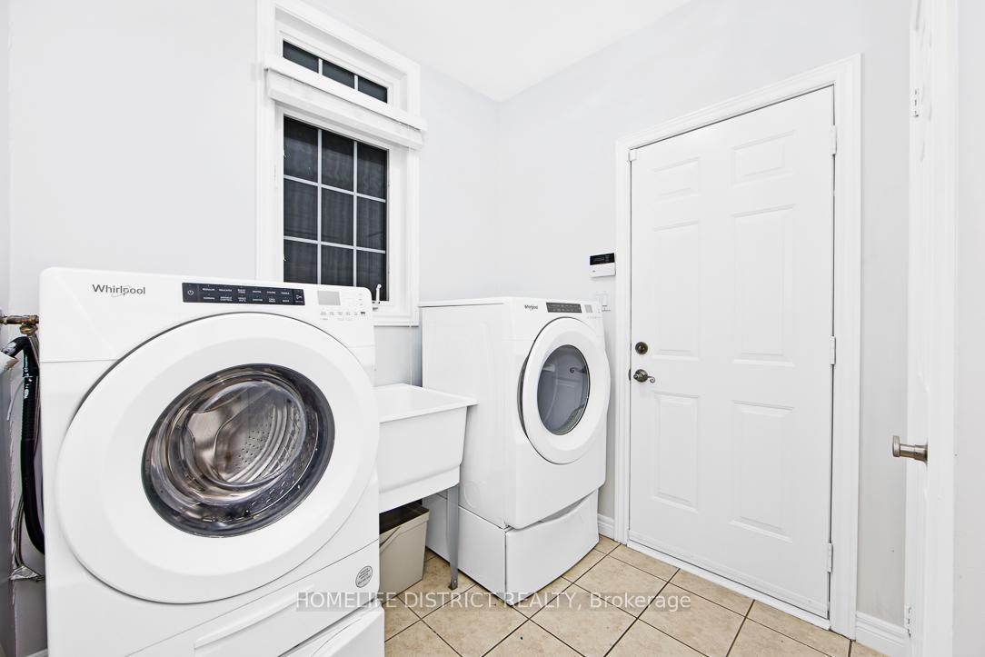 Photo 22 of 847 Greenleaf Circle, Oshawa, Taunton — HOMEH
