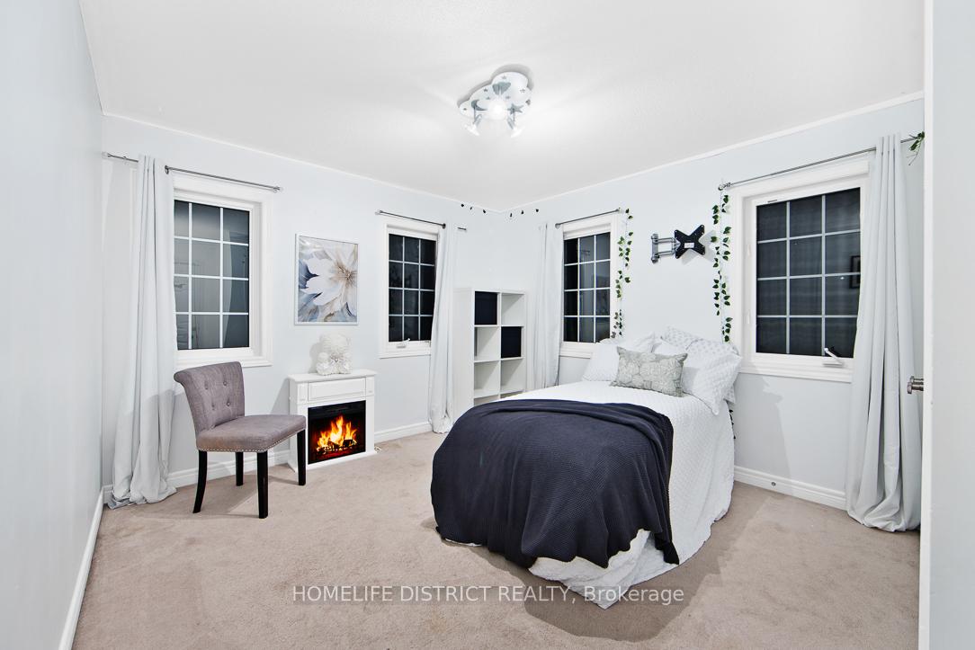 Photo 27 of 847 Greenleaf Circle, Oshawa, Taunton — HOMEH