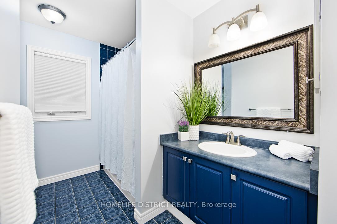 Photo 29 of 847 Greenleaf Circle, Oshawa, Taunton — HOMEH