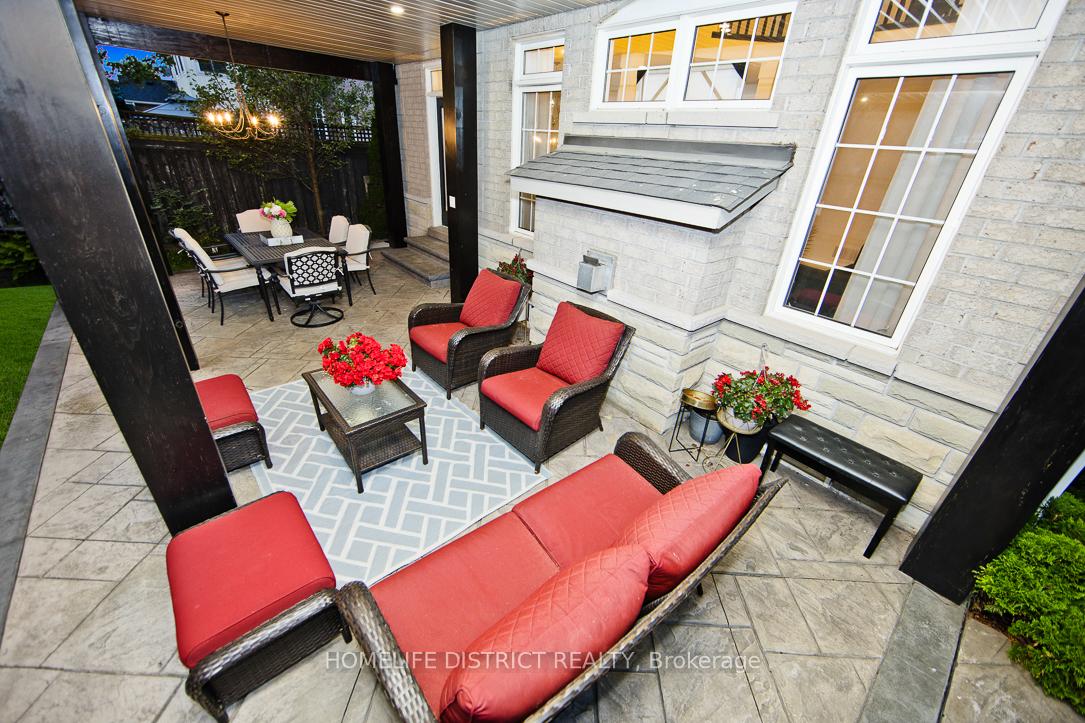 Photo 31 of 847 Greenleaf Circle, Oshawa, Taunton — HOMEH