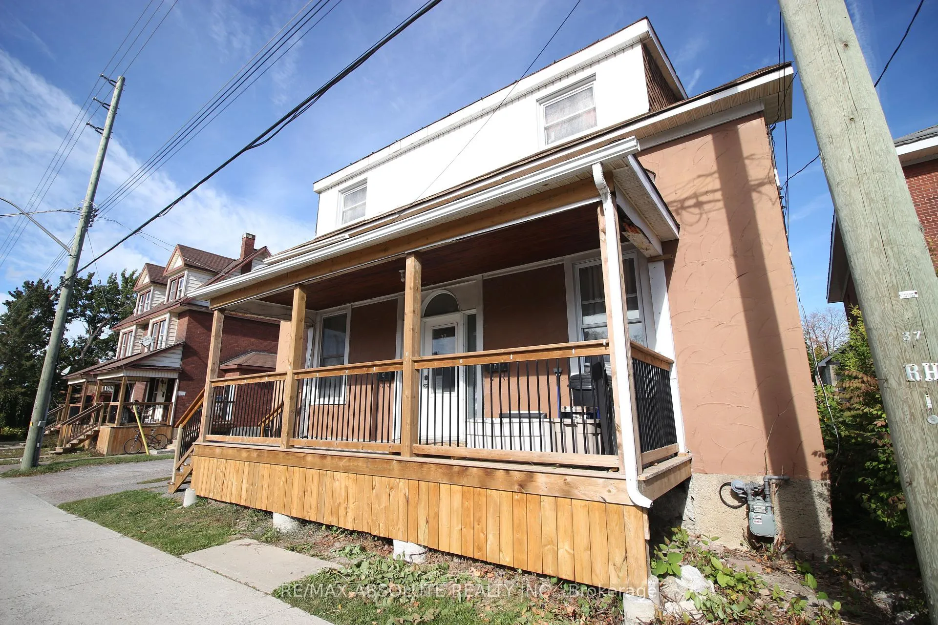 Photo 1 of 37 Raglan St Street N, Renfrew — HOMEH
