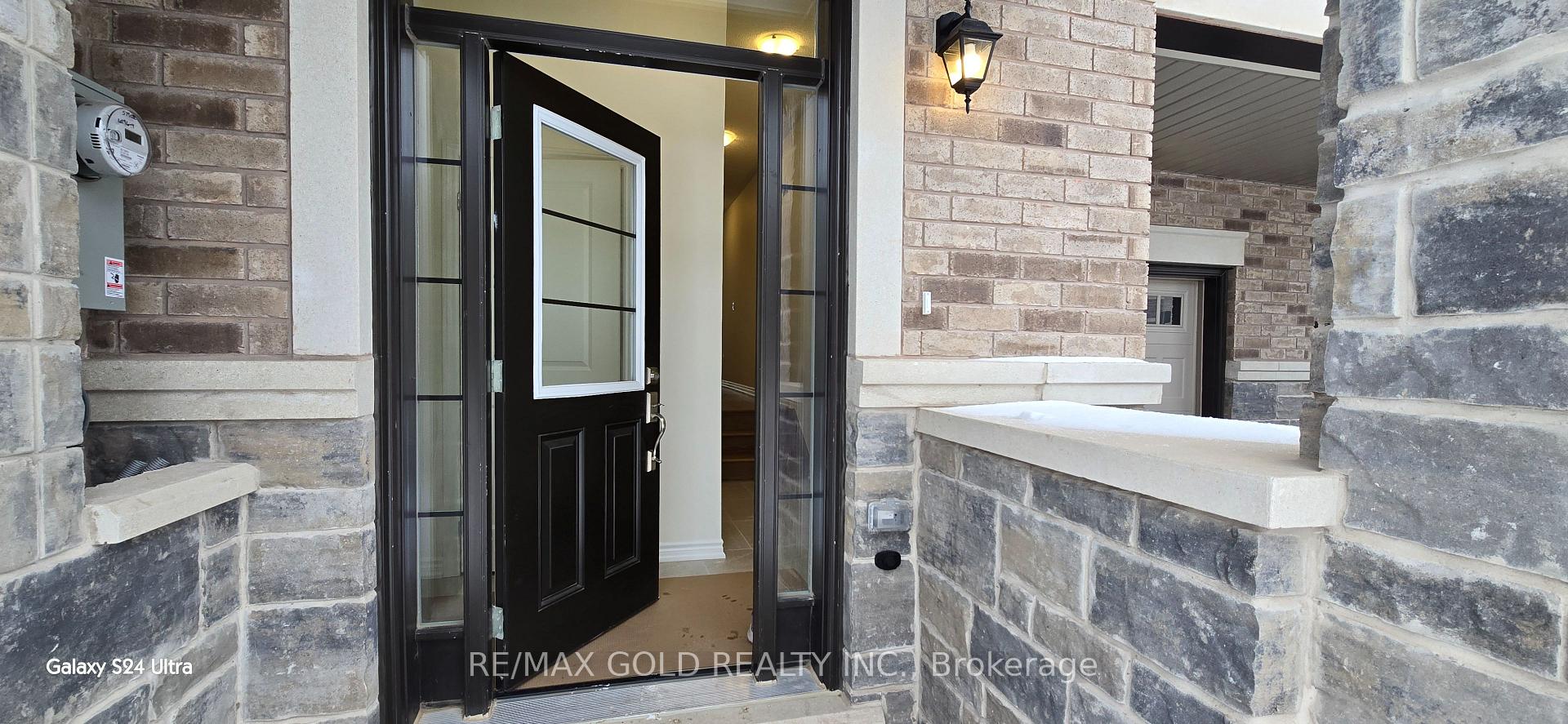 Photo 1 of 579 Celandine Terrace, Milton, Walker — HOMEH