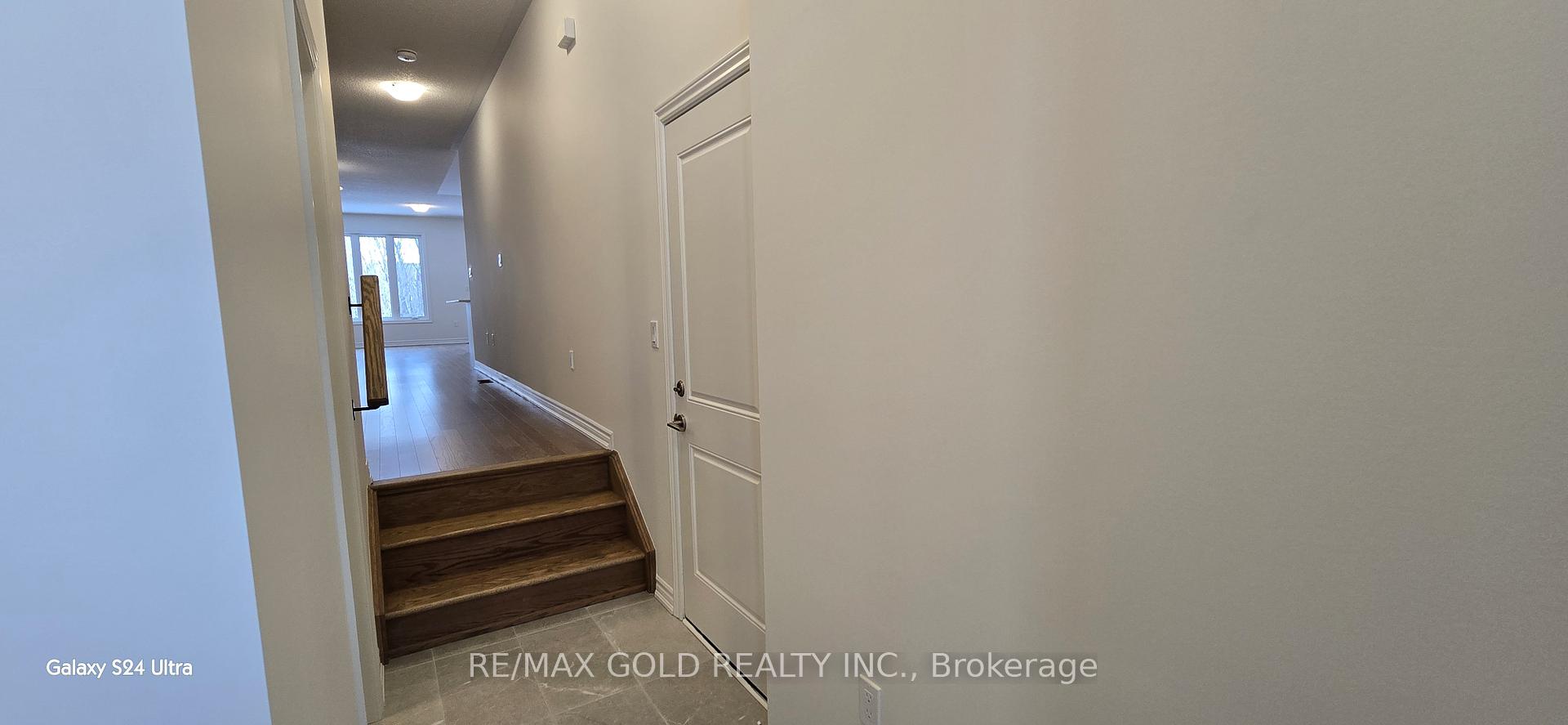 Photo 2 of 579 Celandine Terrace, Milton, Walker — HOMEH