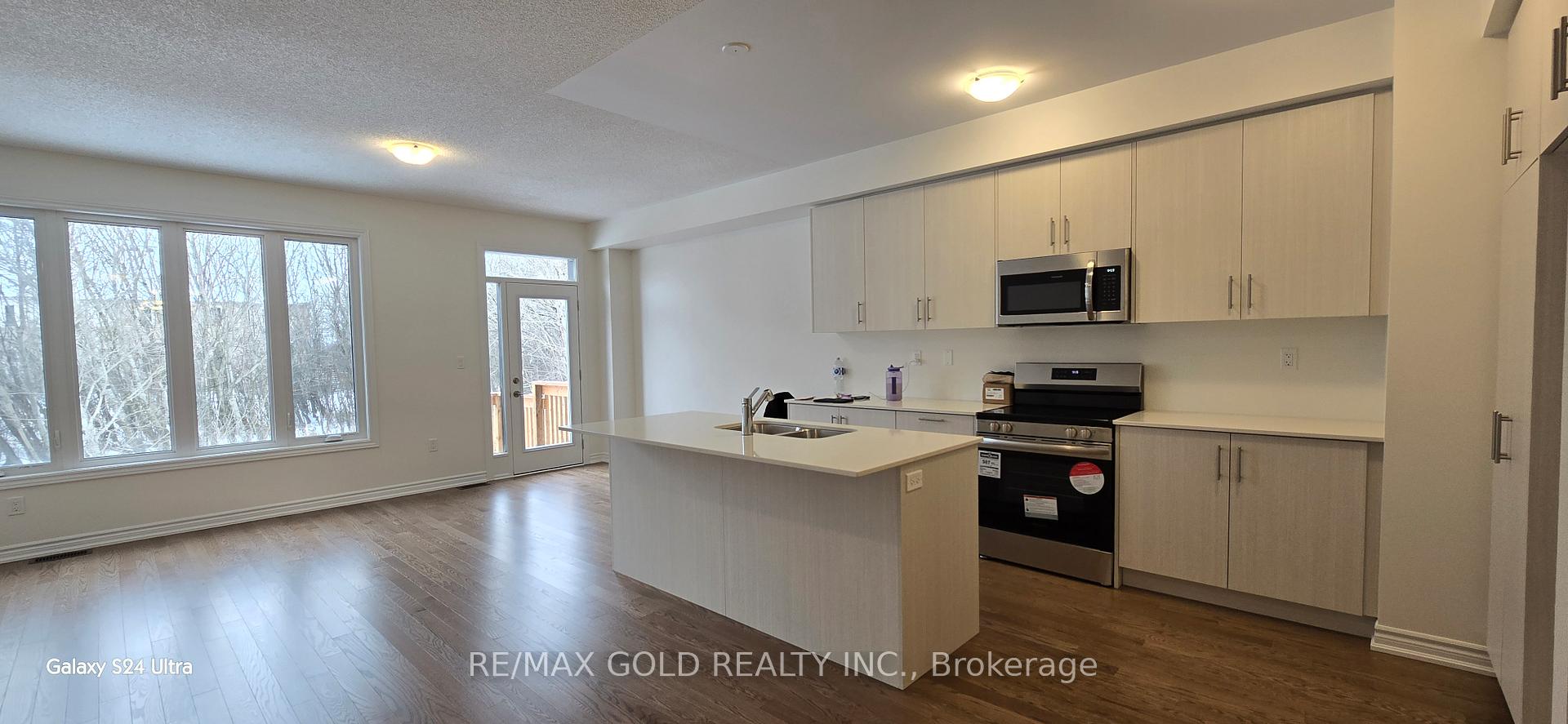 Photo 5 of 579 Celandine Terrace, Milton, Walker — HOMEH